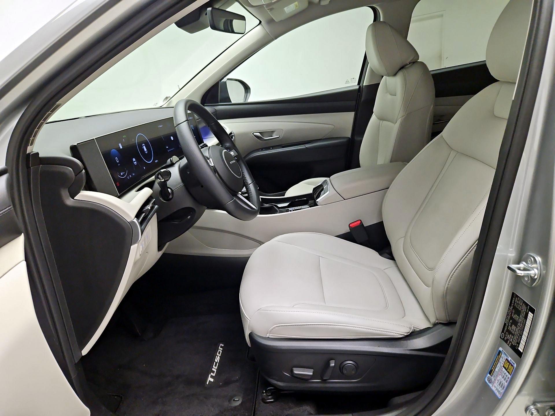 Thumbnail: 2025 Hyundai Tucson - 11