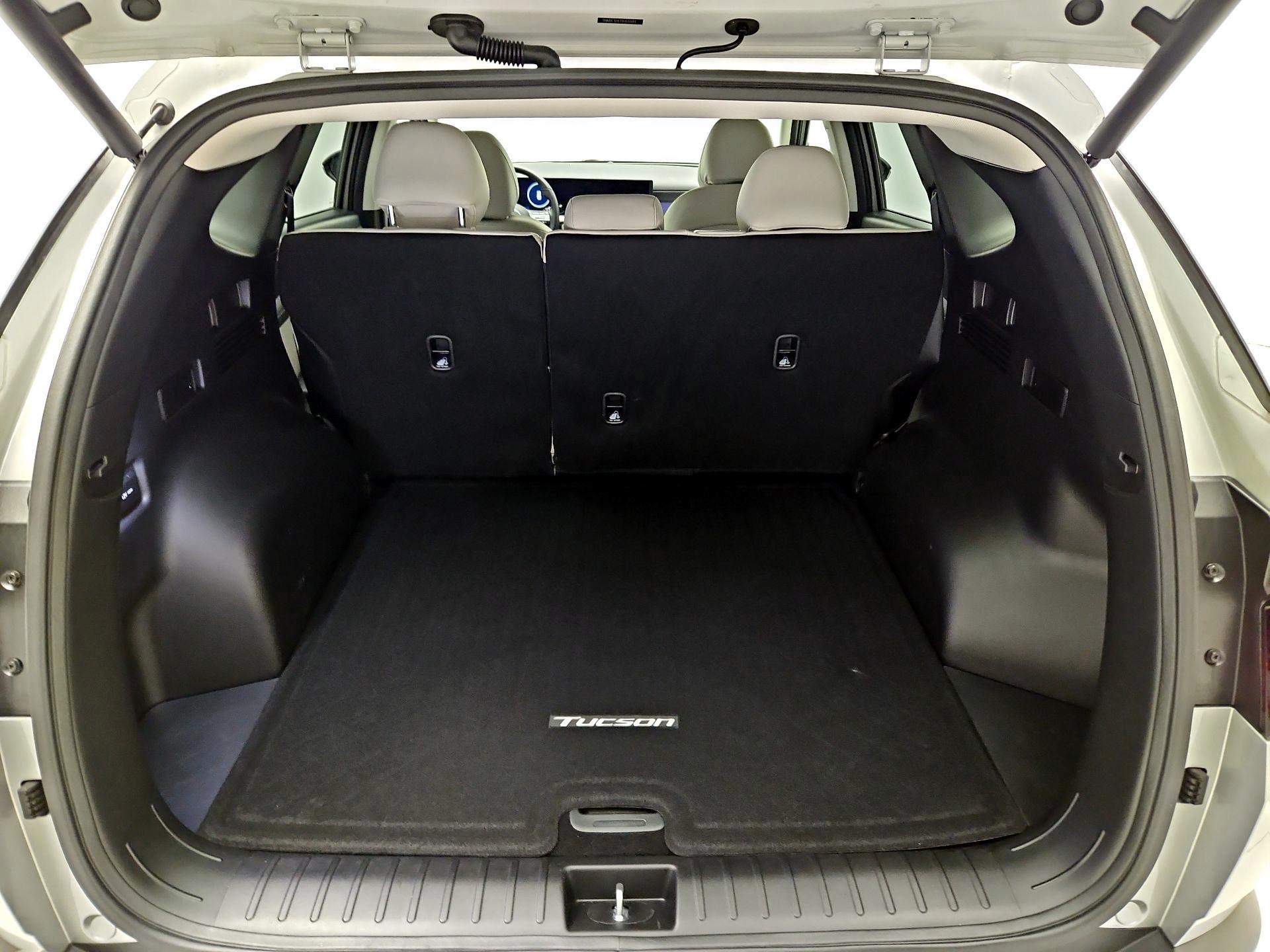 Thumbnail: 2025 Hyundai Tucson - 18