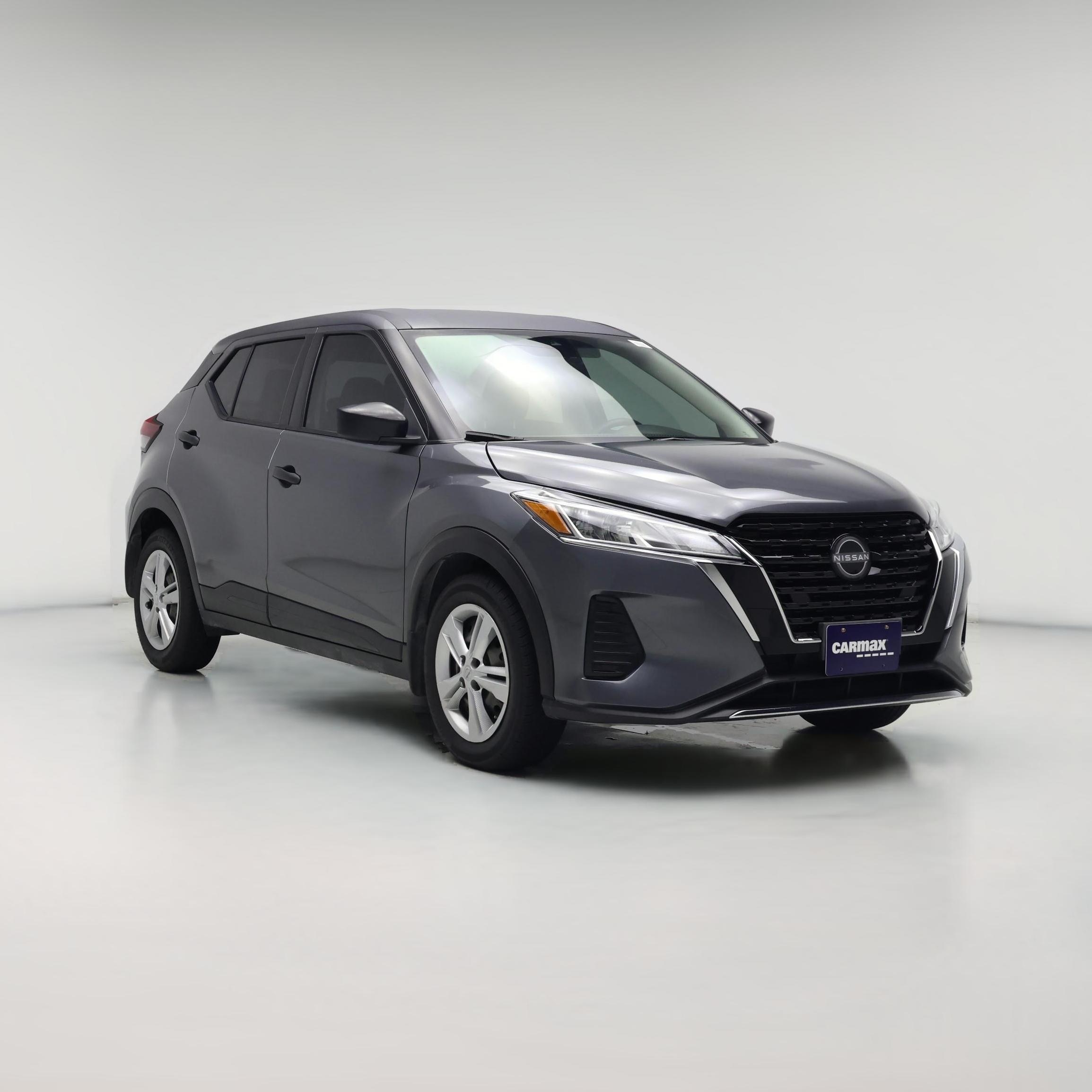 Thumbnail: 2023 Nissan Kicks - 1