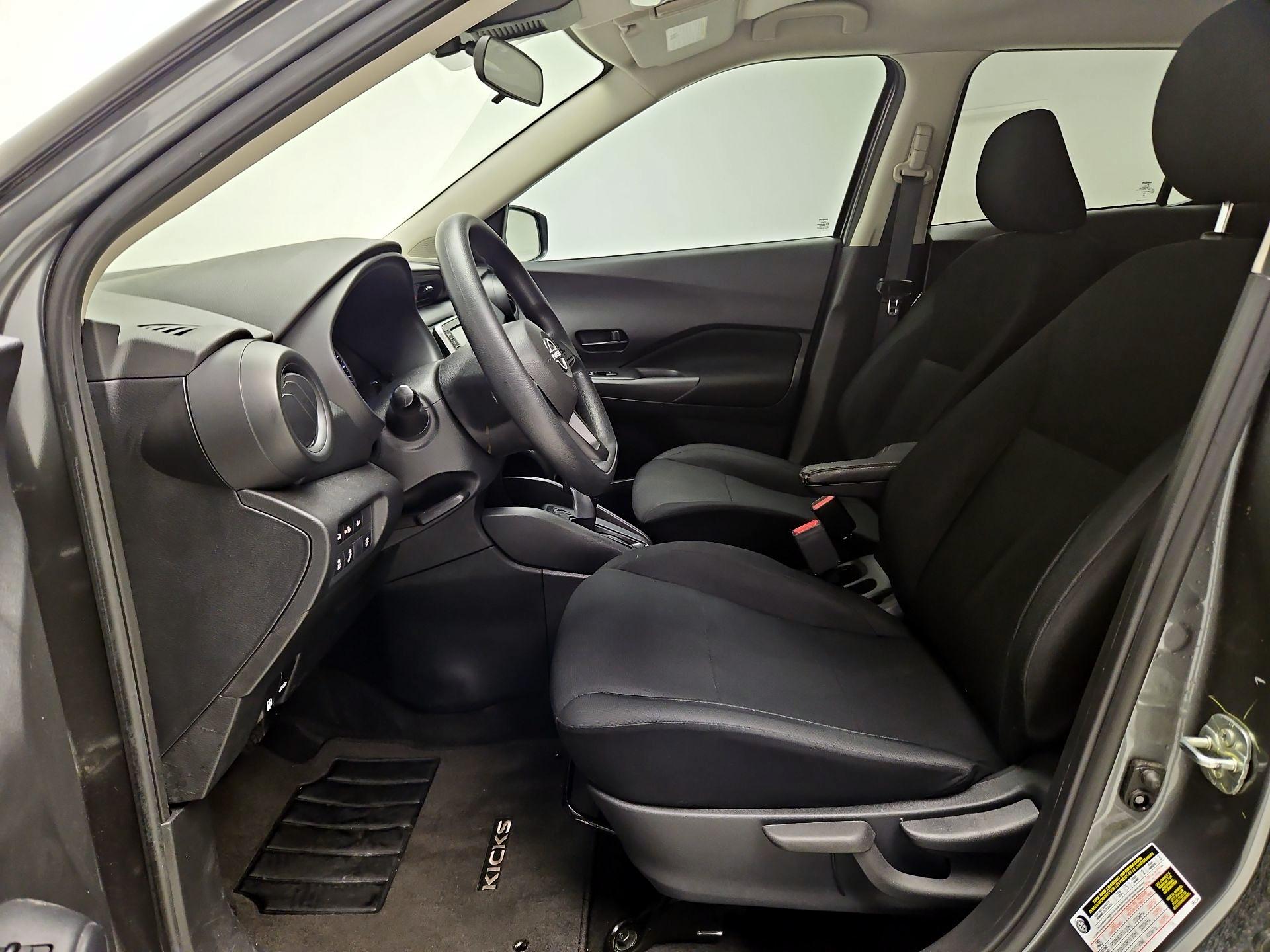 Thumbnail: 2023 Nissan Kicks - 11