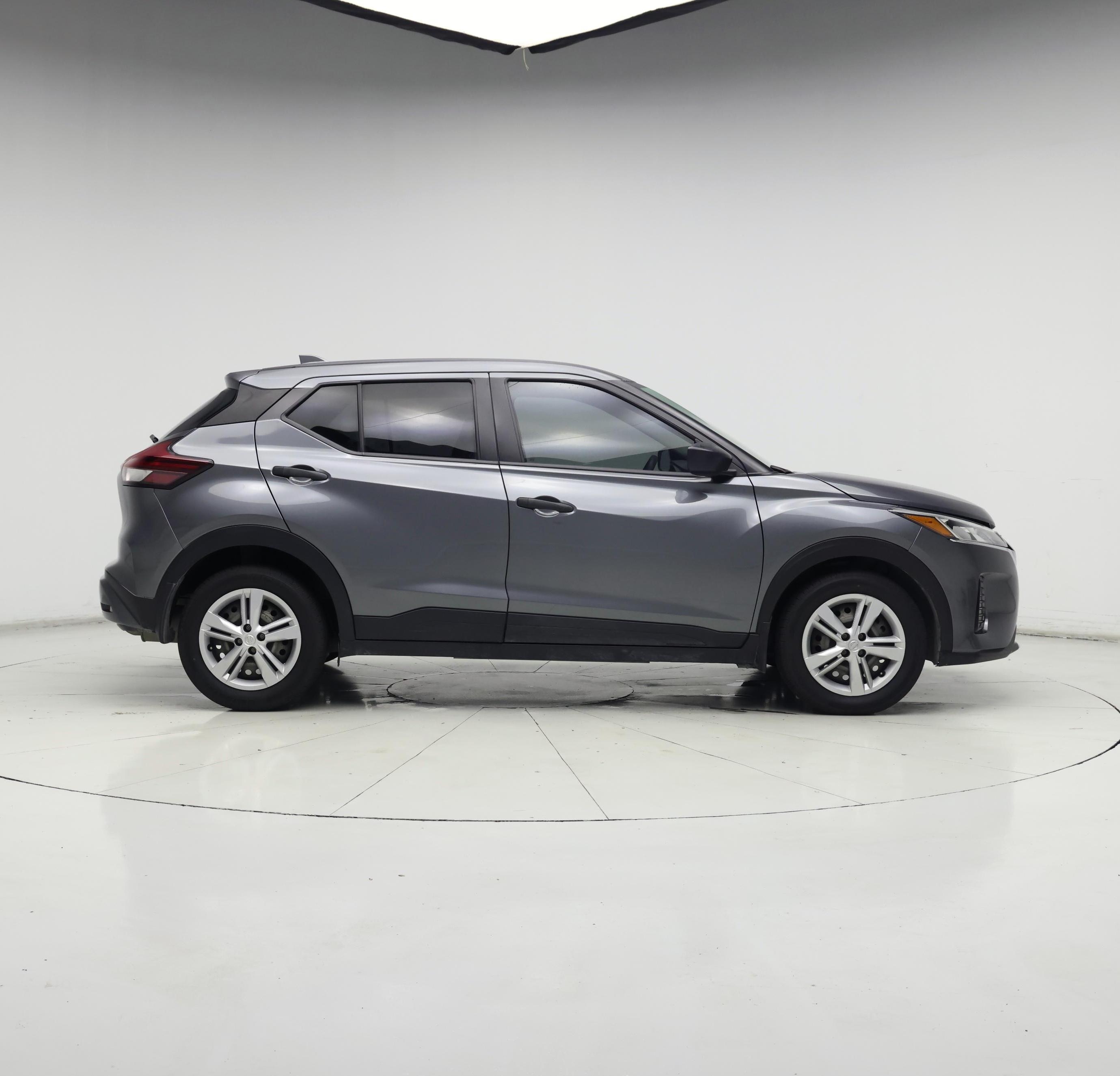 Thumbnail: 2023 Nissan Kicks - 7