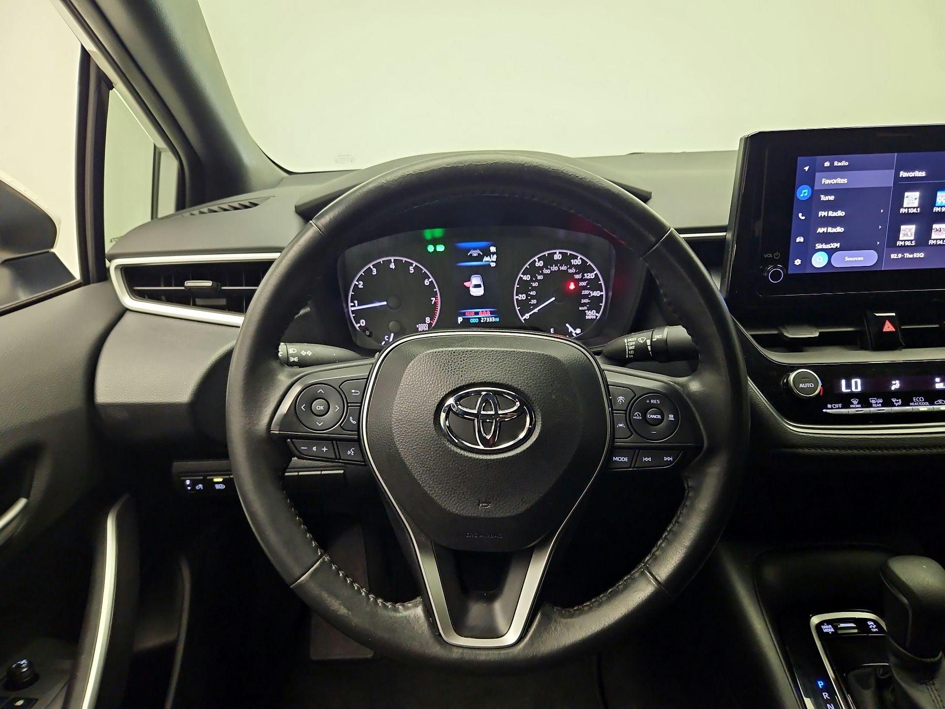 Thumbnail: 2023 Toyota Corolla - 10