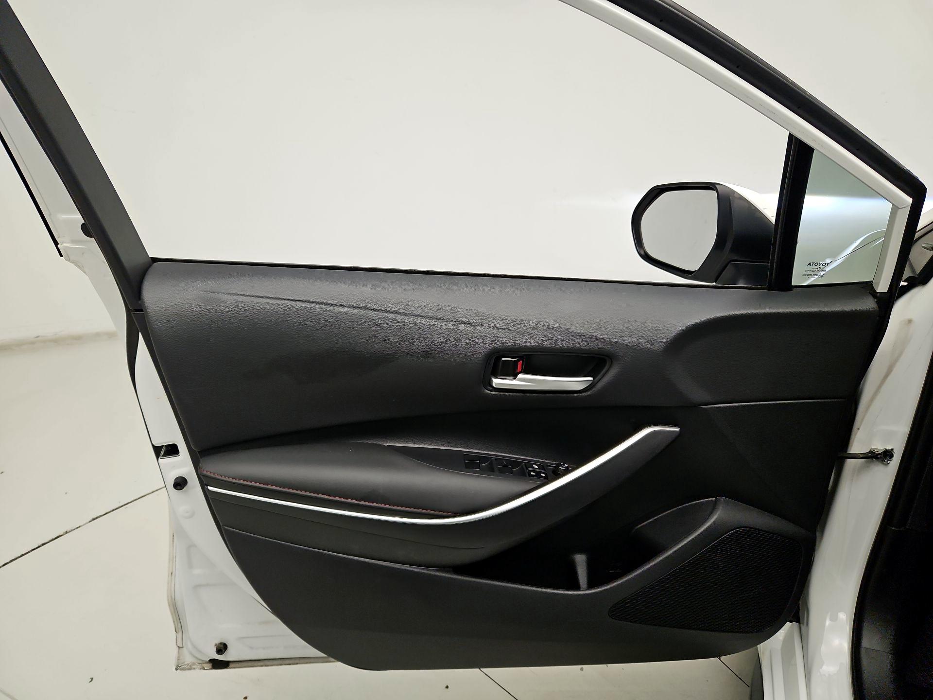 Thumbnail: 2023 Toyota Corolla - 12