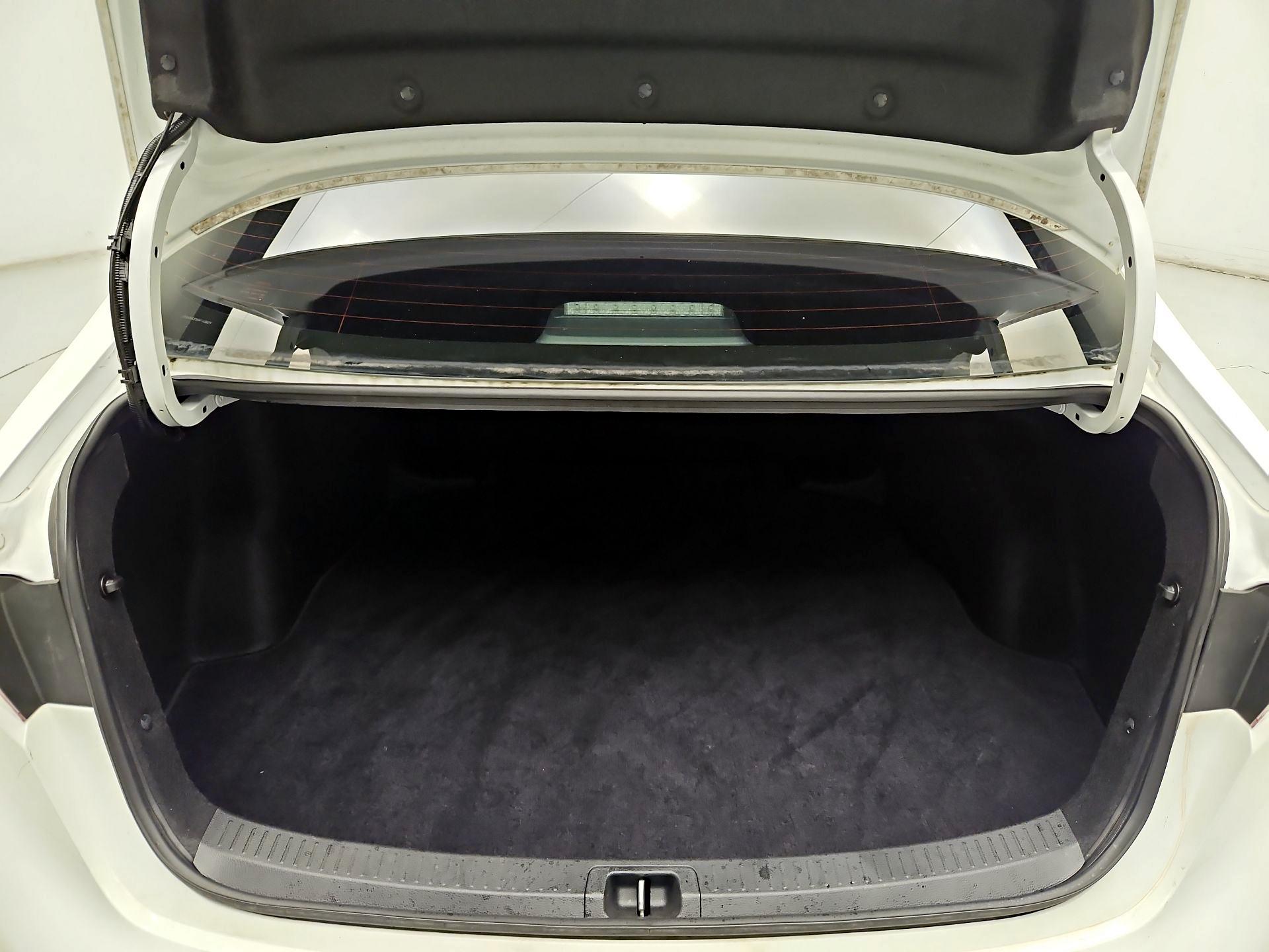 Thumbnail: 2023 Toyota Corolla - 18