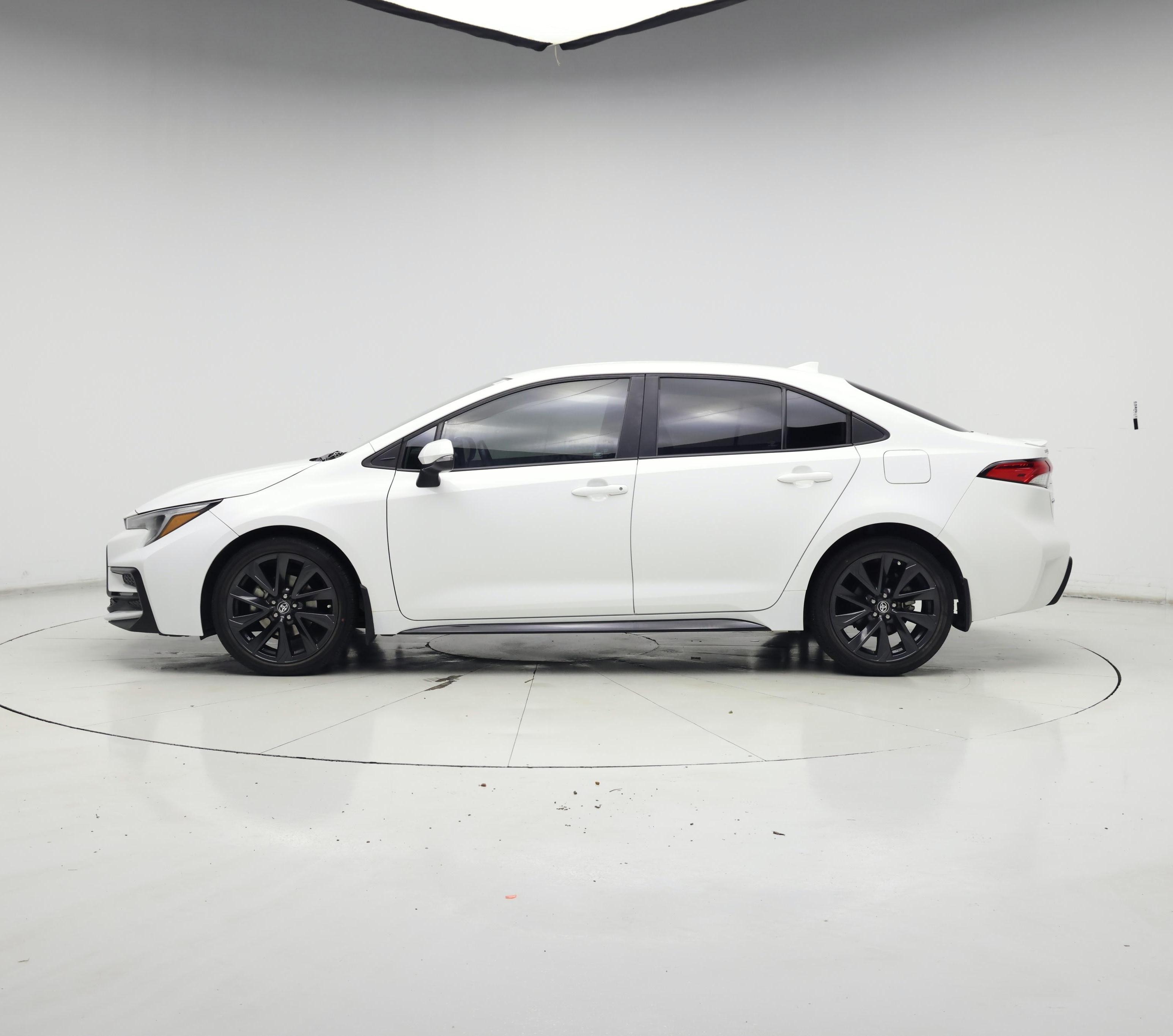 Thumbnail: 2023 Toyota Corolla - 3