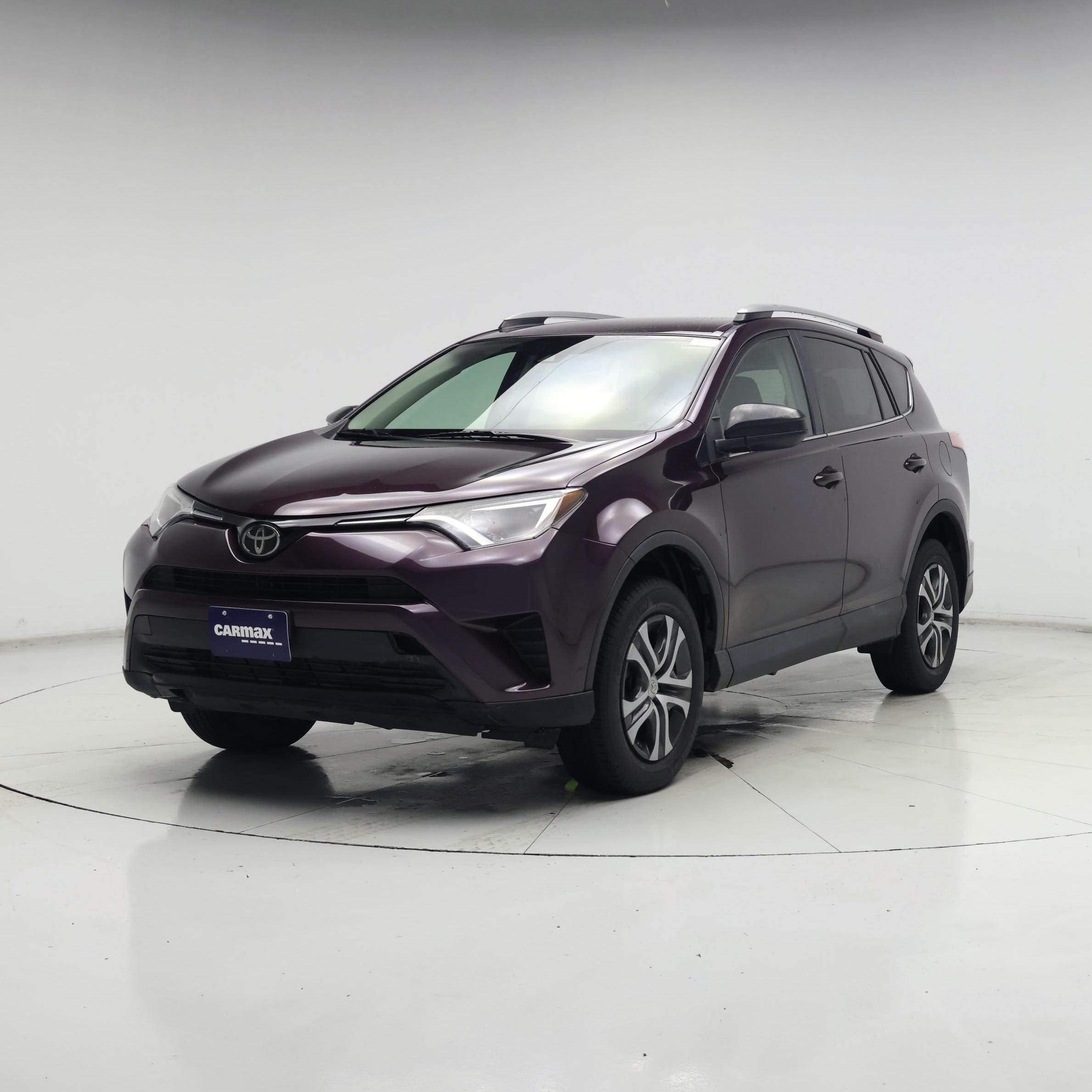 Thumbnail: 2018 Toyota RAV4 - 4