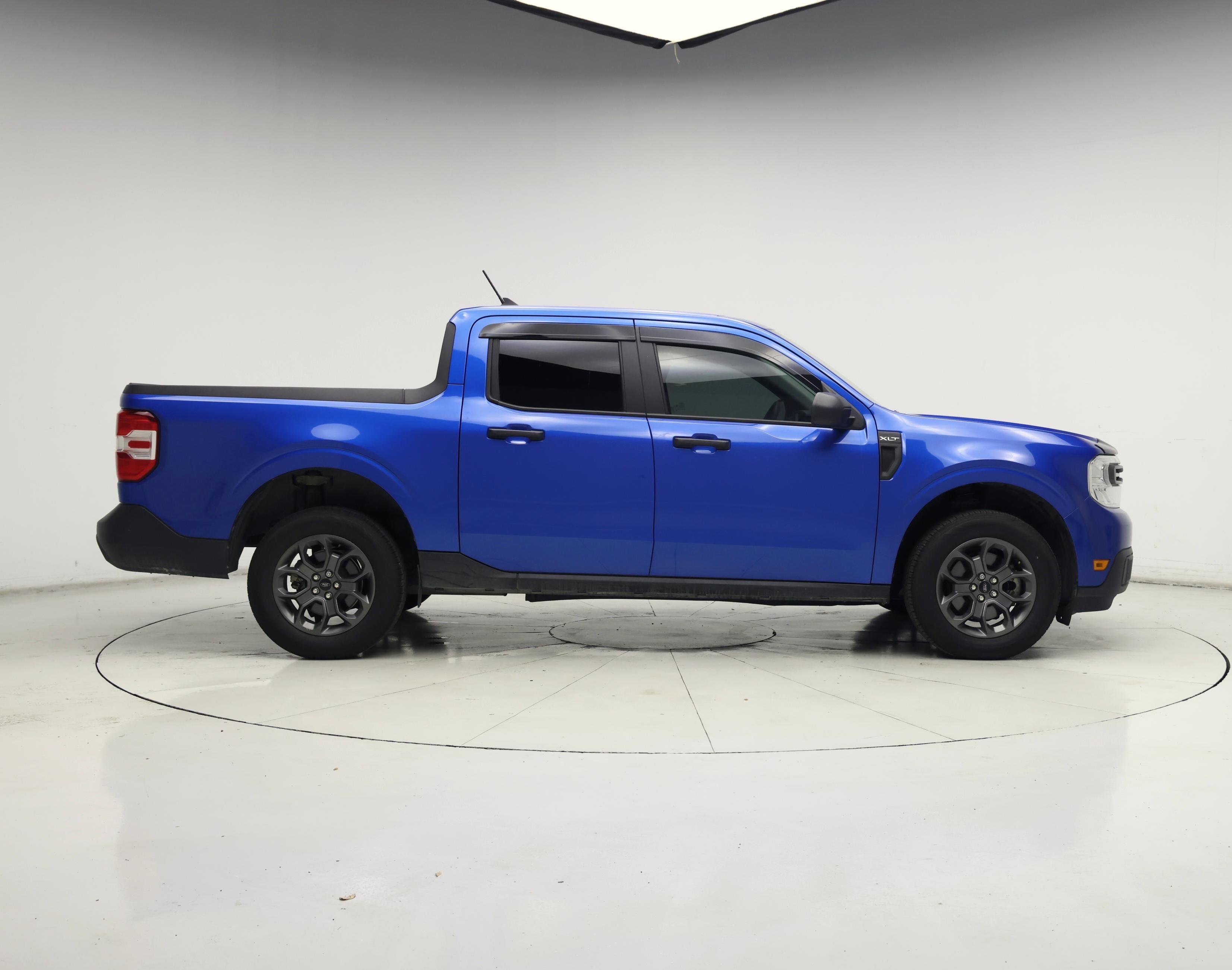 Thumbnail: 2022 Ford Maverick - 7