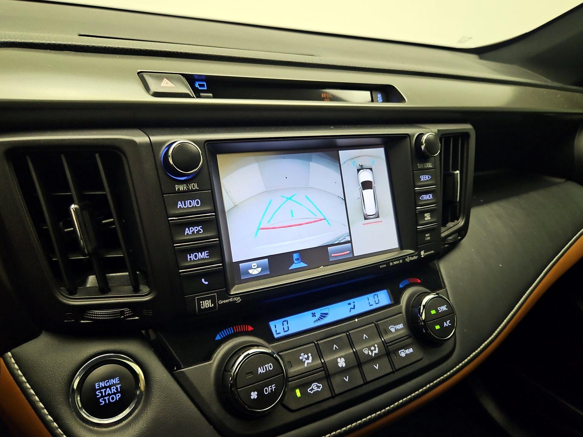 Thumbnail: 2016 Toyota RAV4 - 14