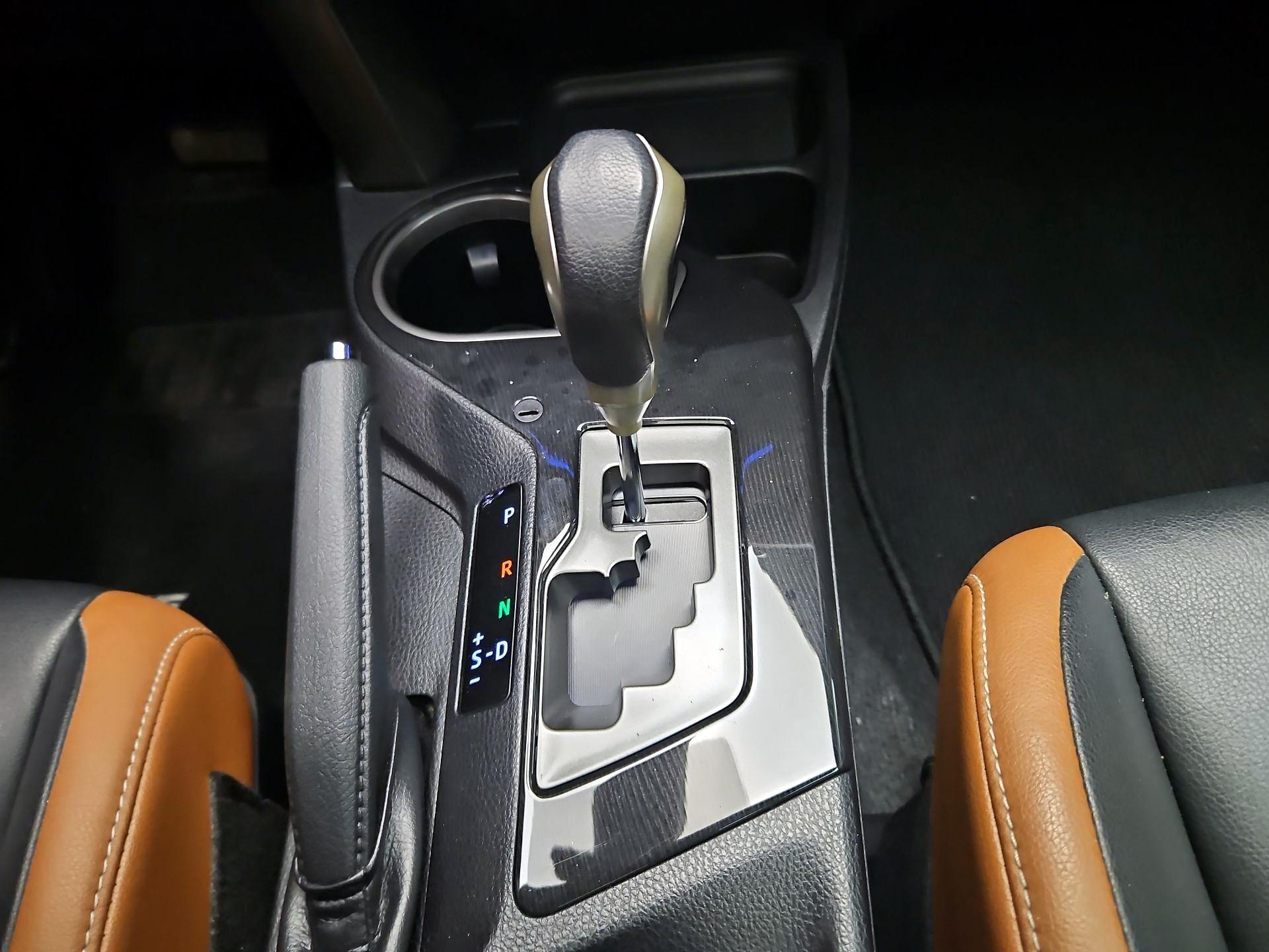 Thumbnail: 2016 Toyota RAV4 - 17