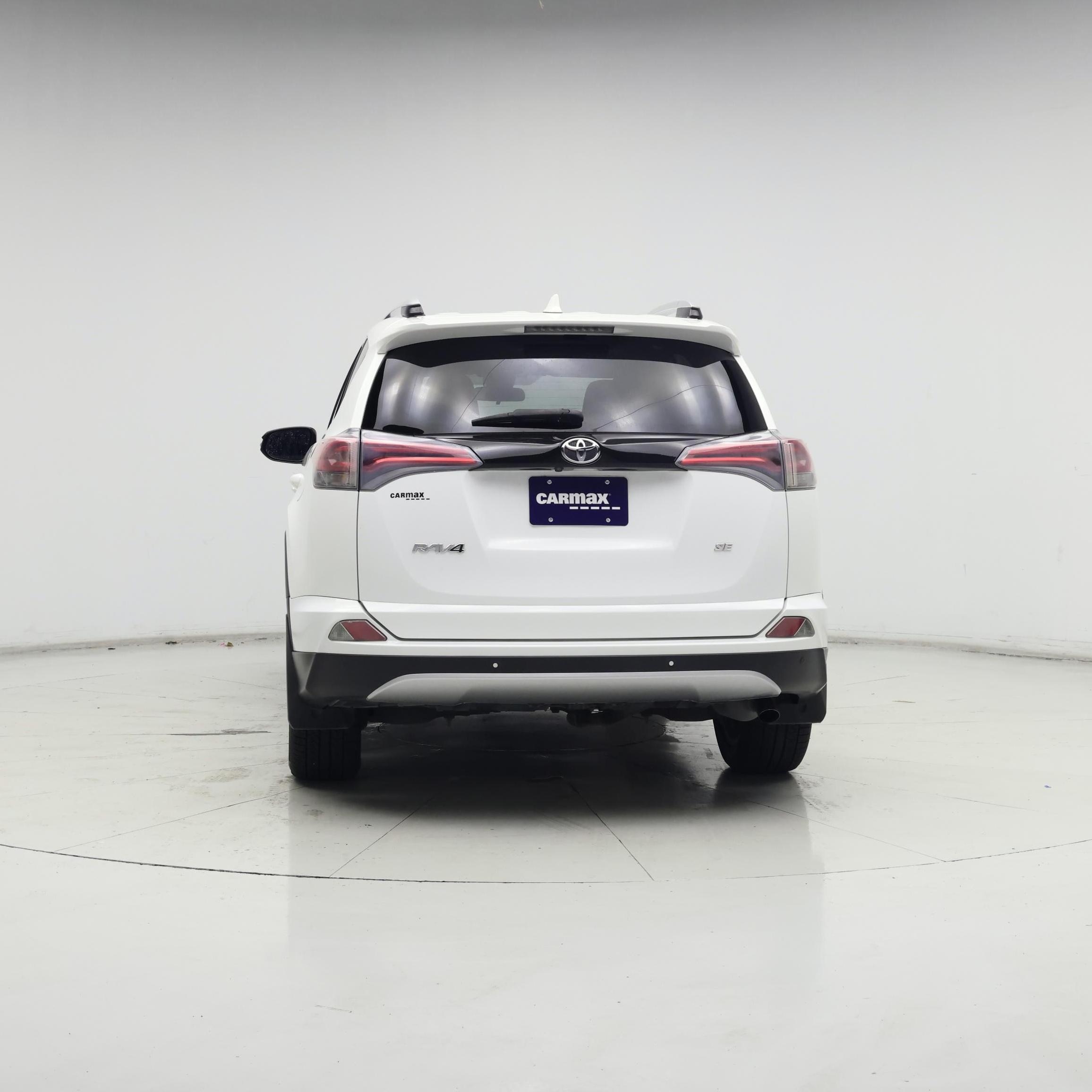 Thumbnail: 2016 Toyota RAV4 - 6