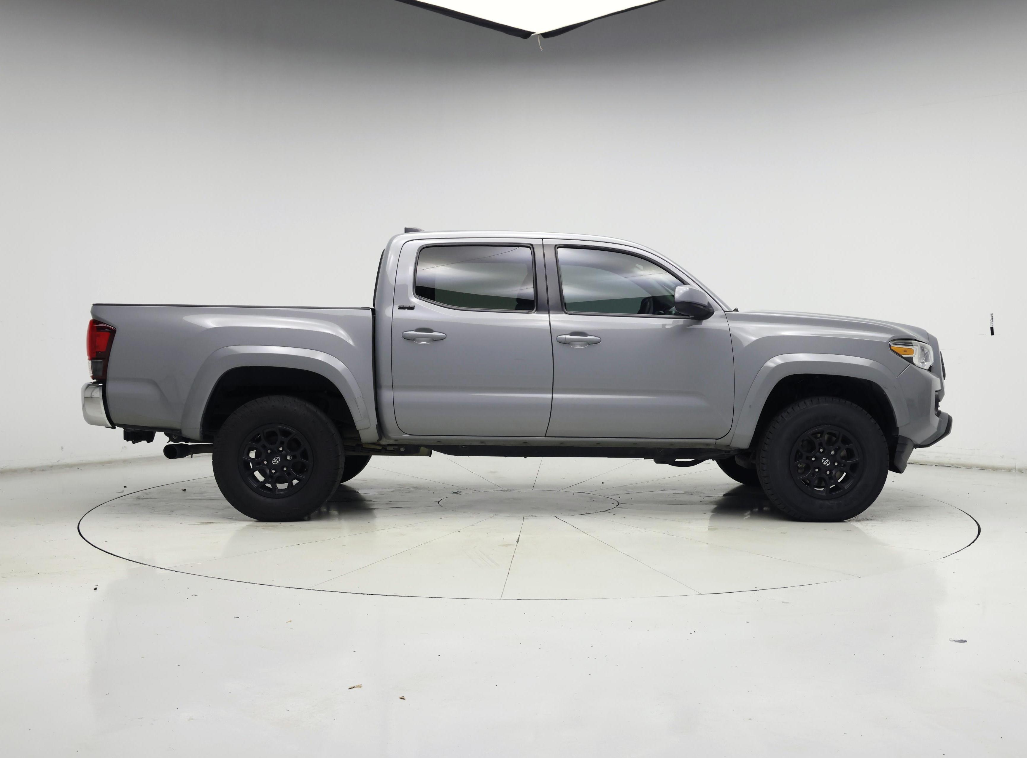 Thumbnail: 2021 Toyota Tacoma - 7