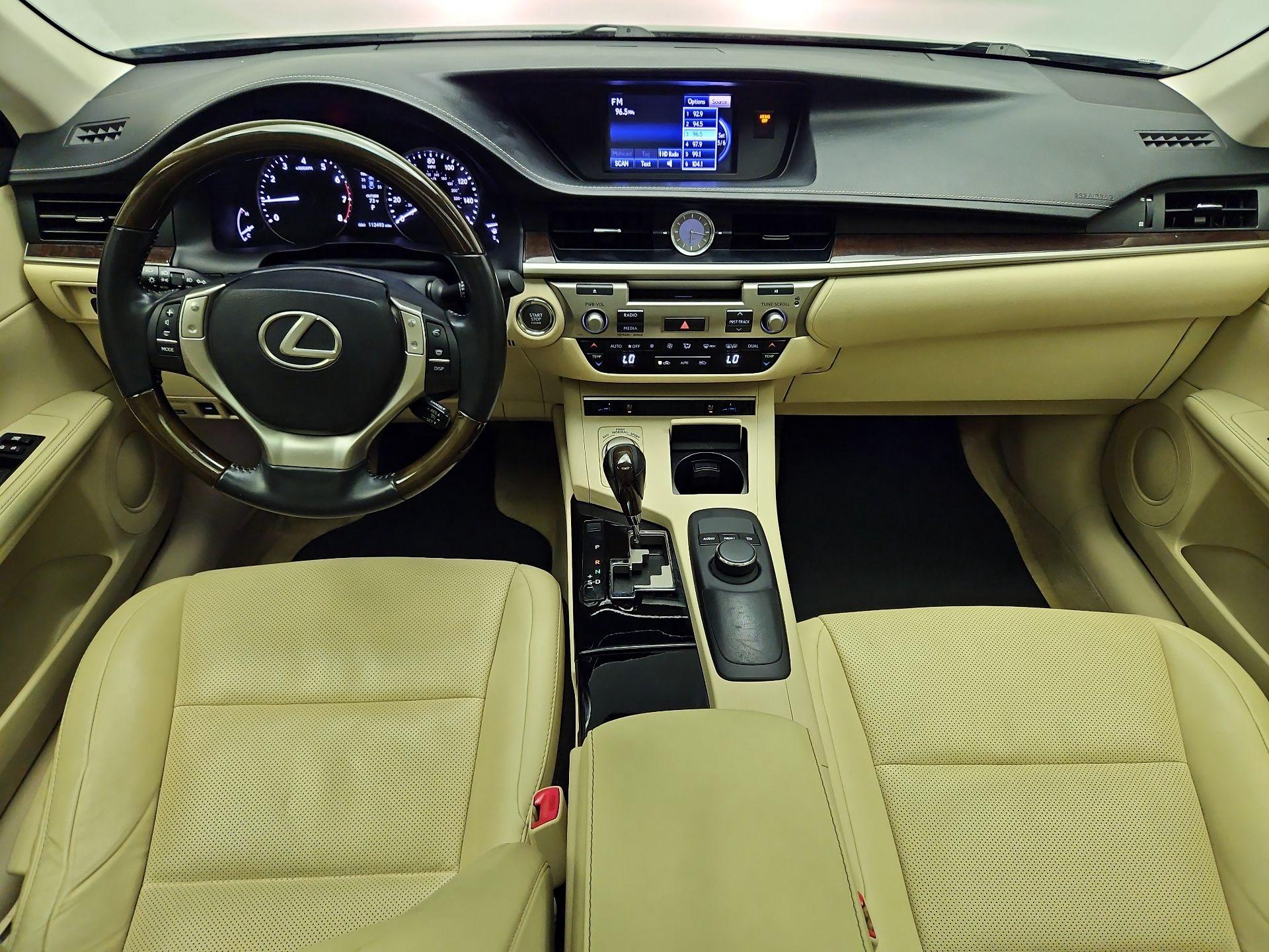 Thumbnail: 2014 Lexus ES - 9