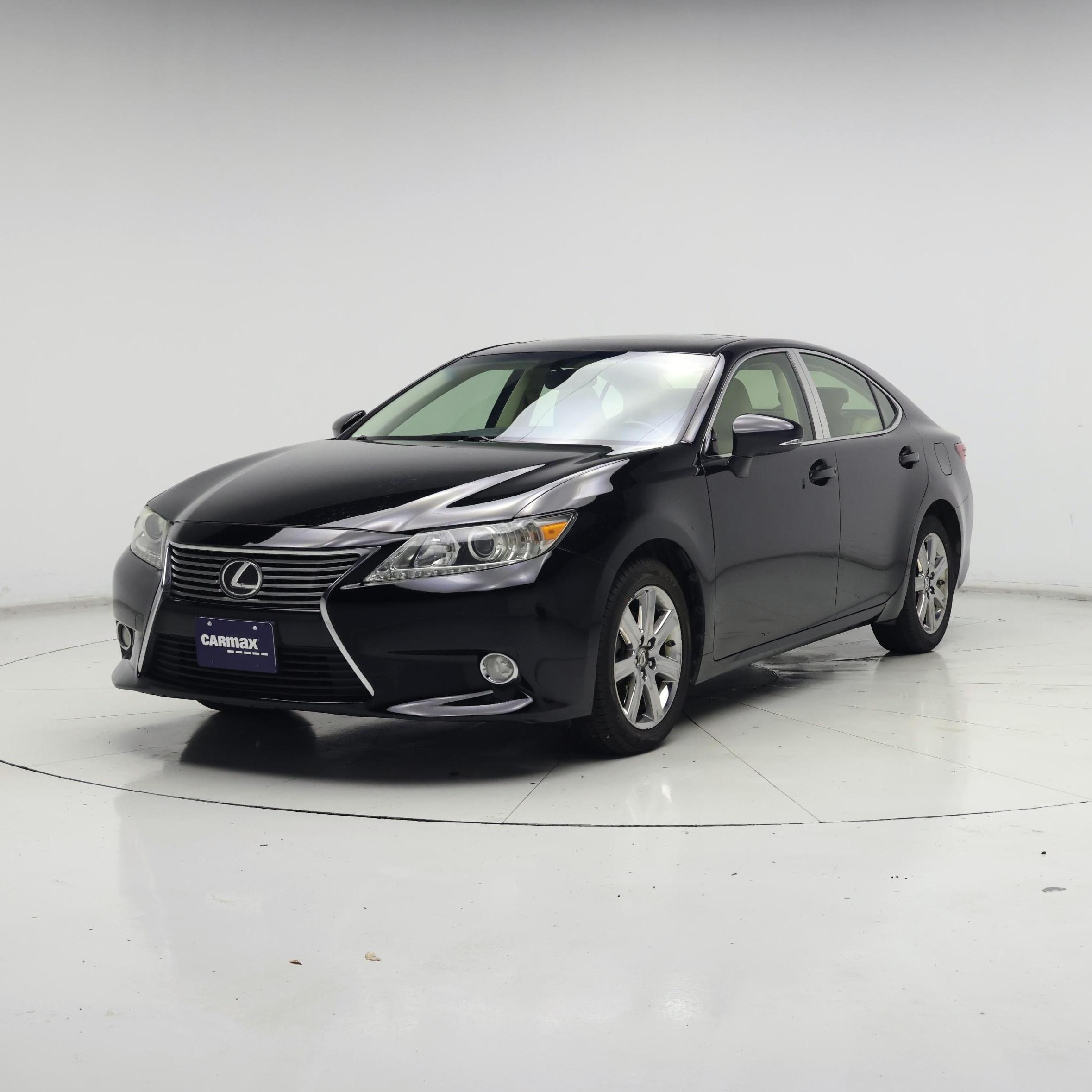 Thumbnail: 2014 Lexus ES - 4