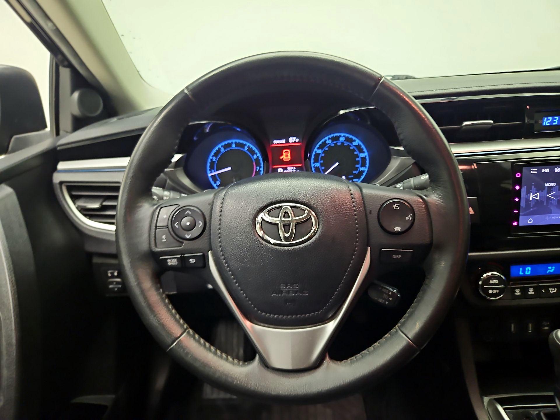 Thumbnail: 2014 Toyota Corolla - 10