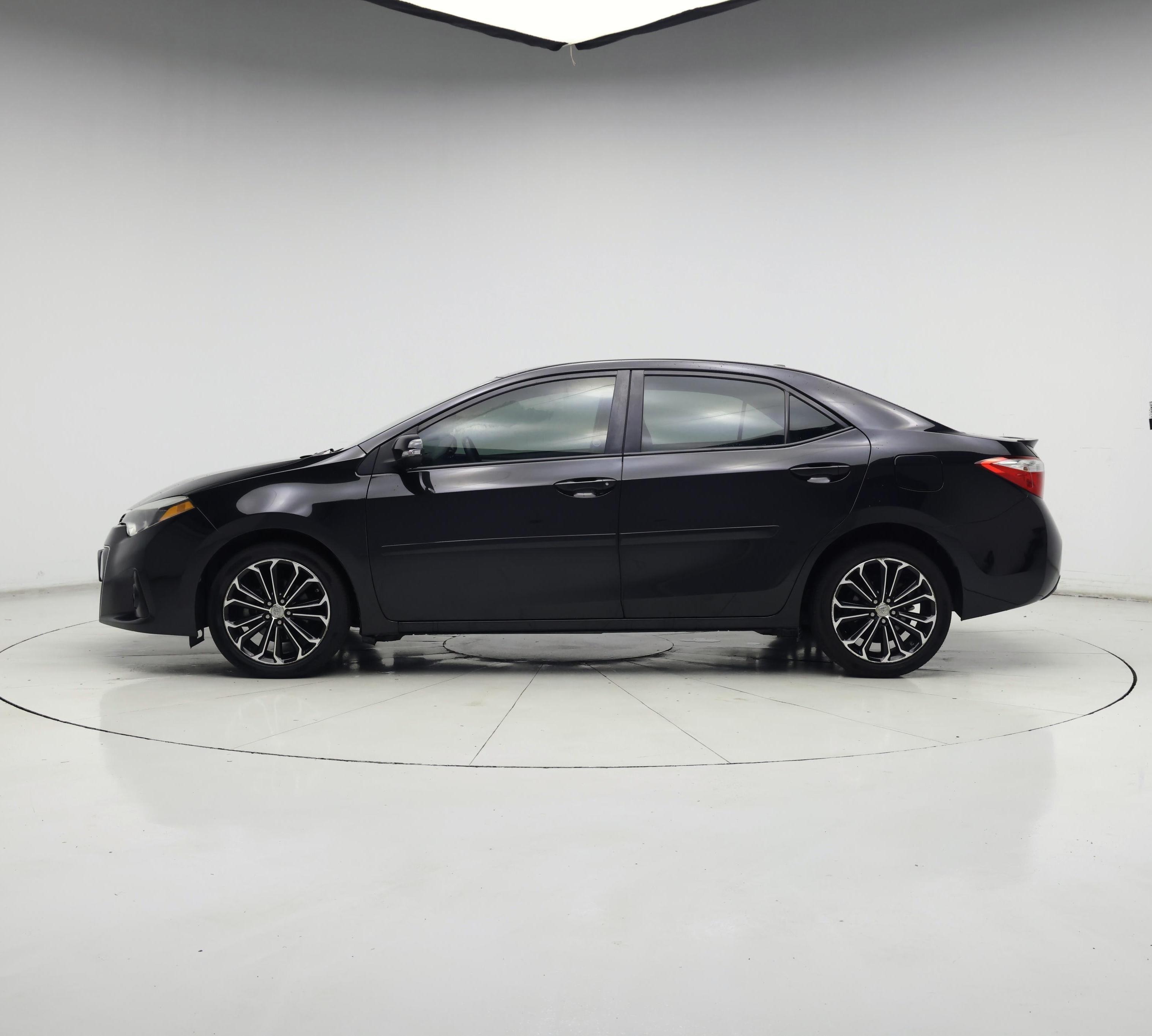 Thumbnail: 2014 Toyota Corolla - 3