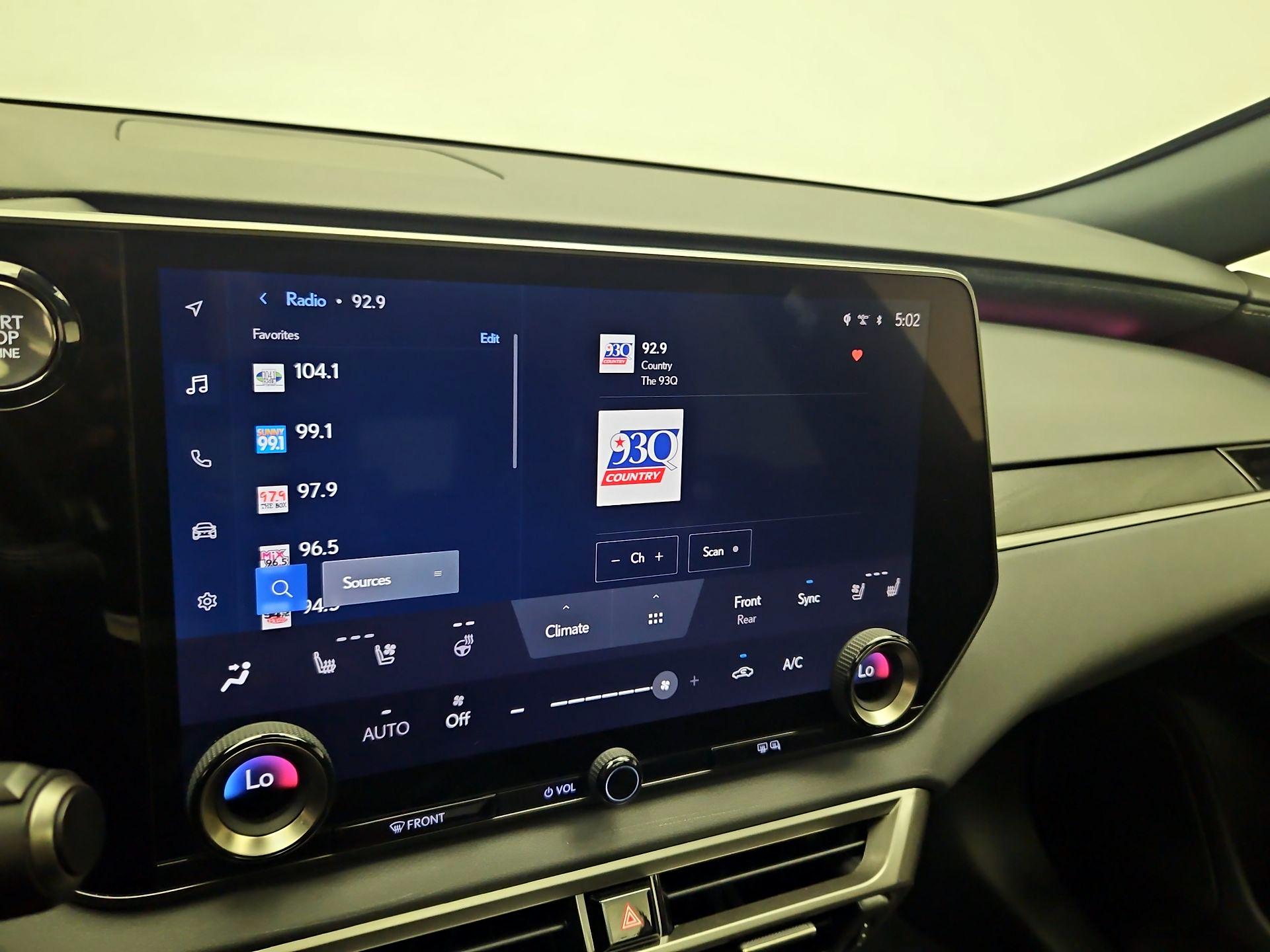 Thumbnail: 2024 Lexus RX - 15