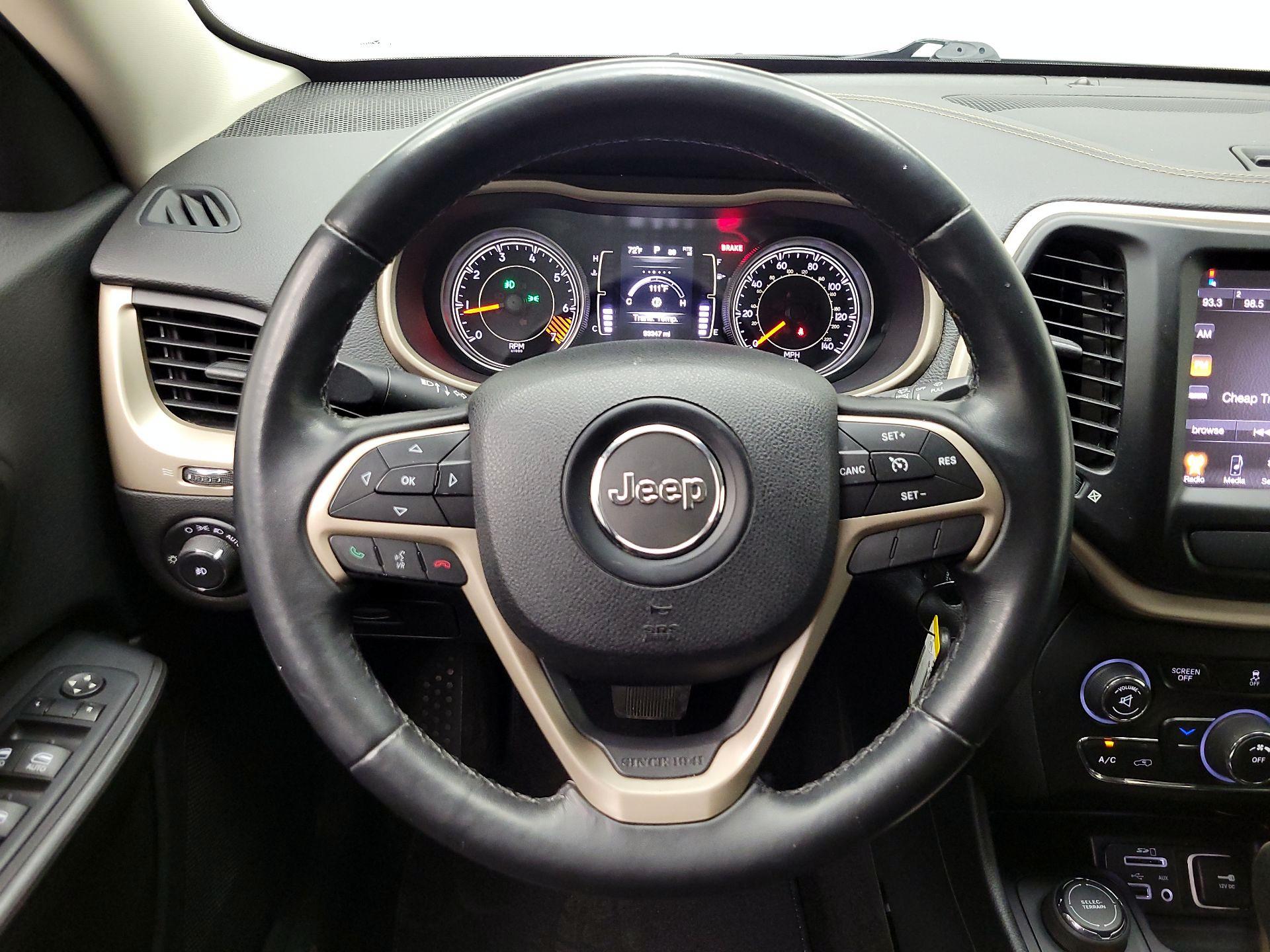 Thumbnail: 2015 Jeep Cherokee - 10