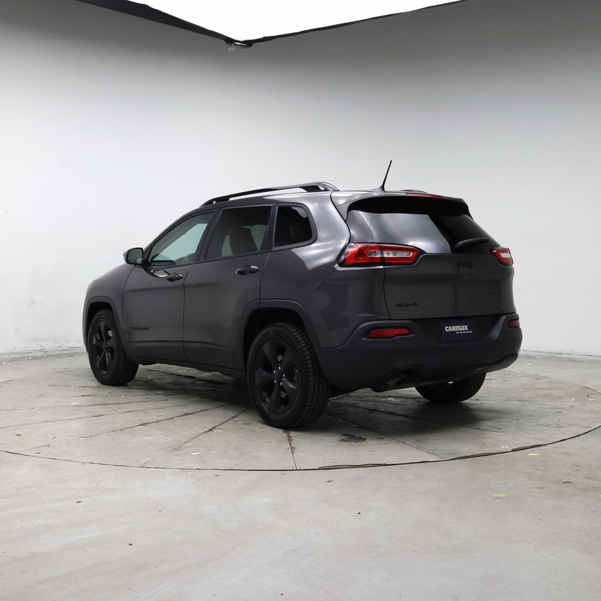 Thumbnail: 2015 Jeep Cherokee - 2