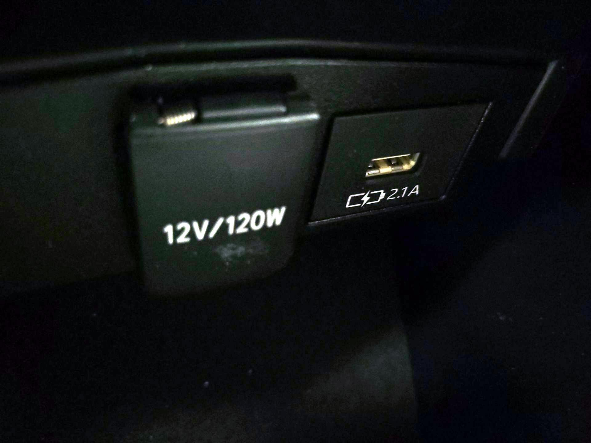 Thumbnail: 2020 Toyota Corolla - 18