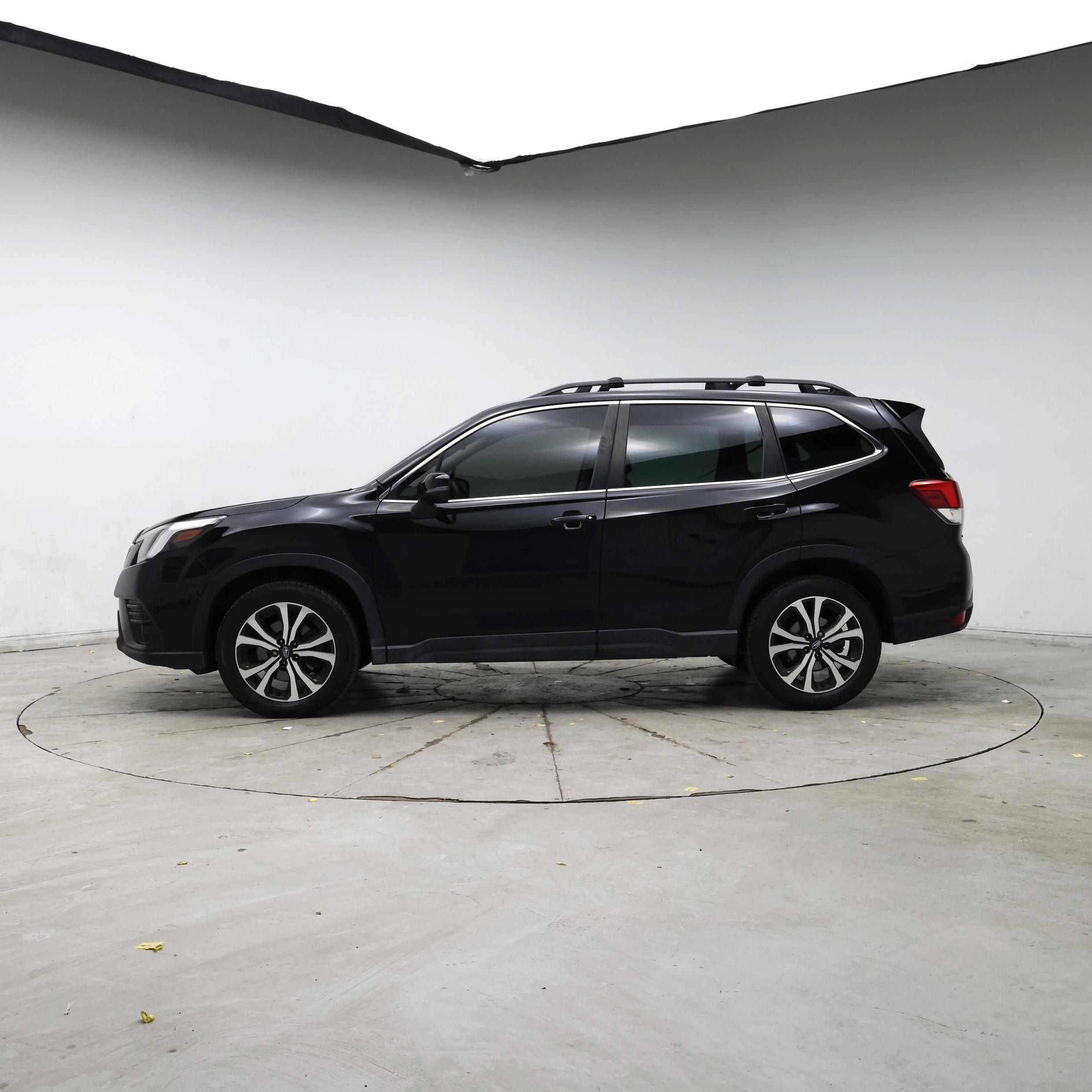 Thumbnail: 2023 Subaru Forester - 3