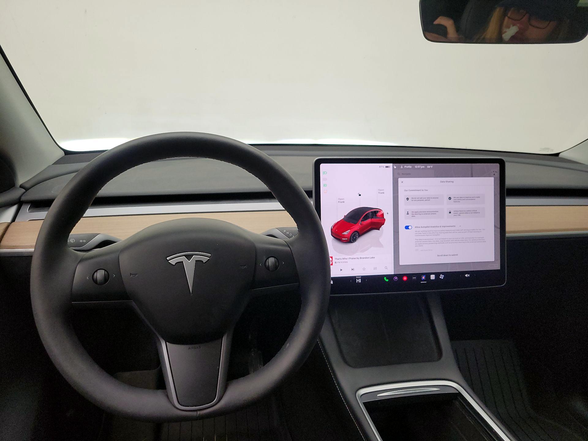 Thumbnail: 2023 Tesla Model Y - 10