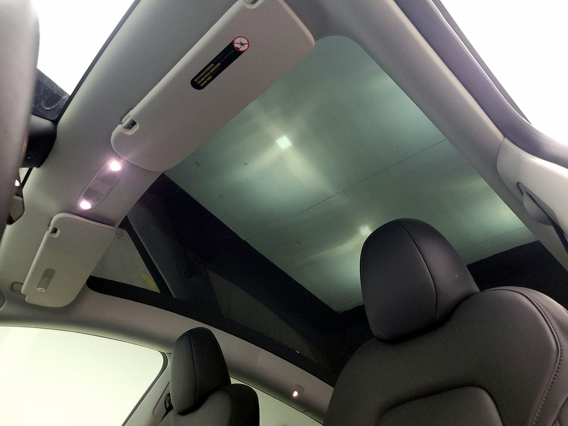 Thumbnail: 2023 Tesla Model Y - 18