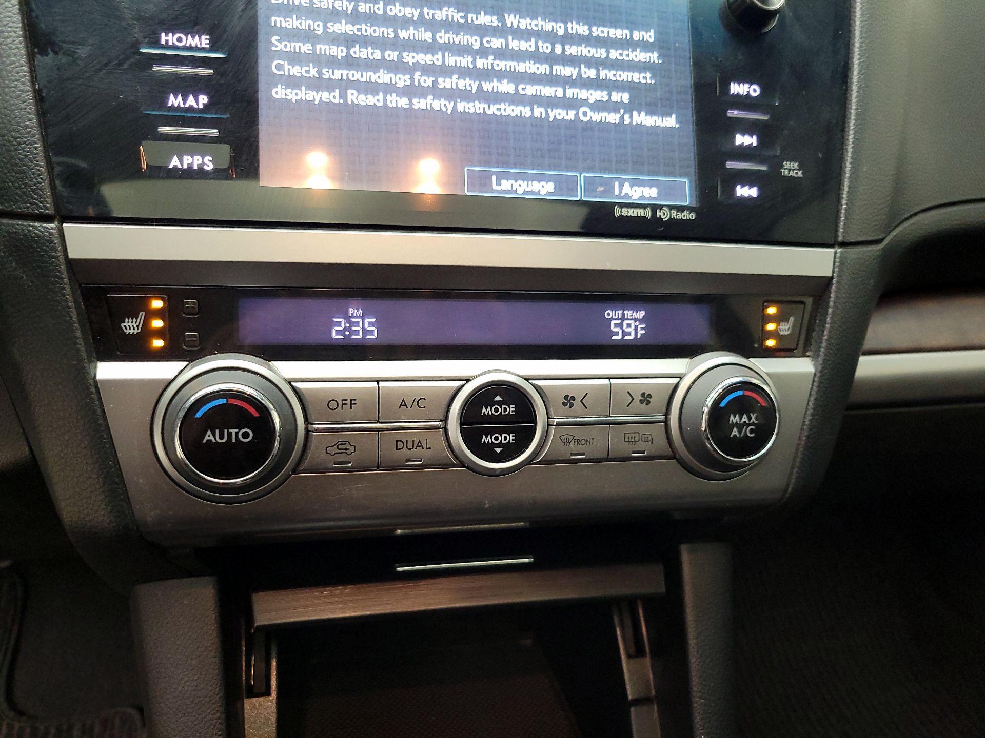 Thumbnail: 2016 Subaru Outback - 16