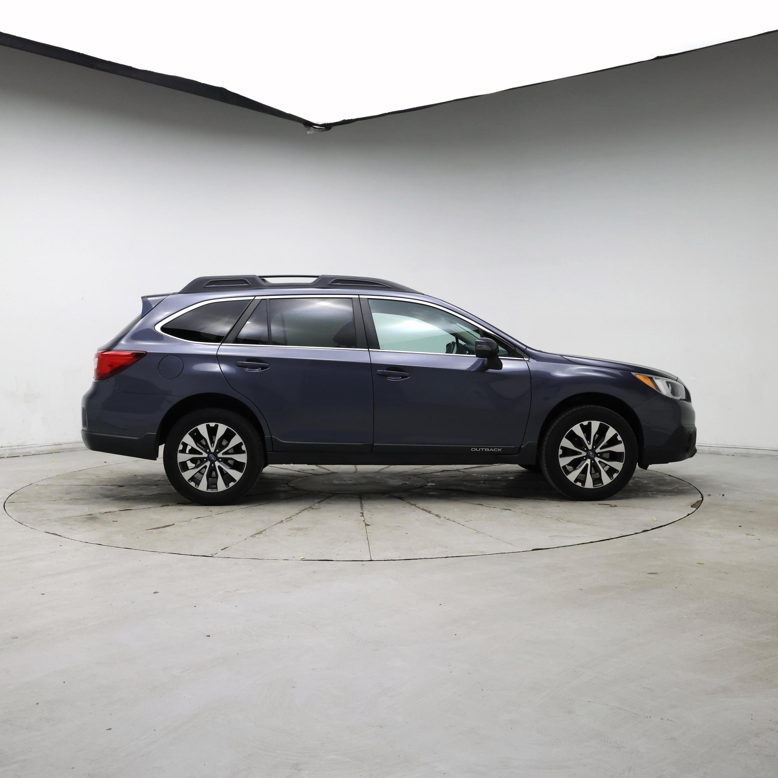 Thumbnail: 2016 Subaru Outback - 7