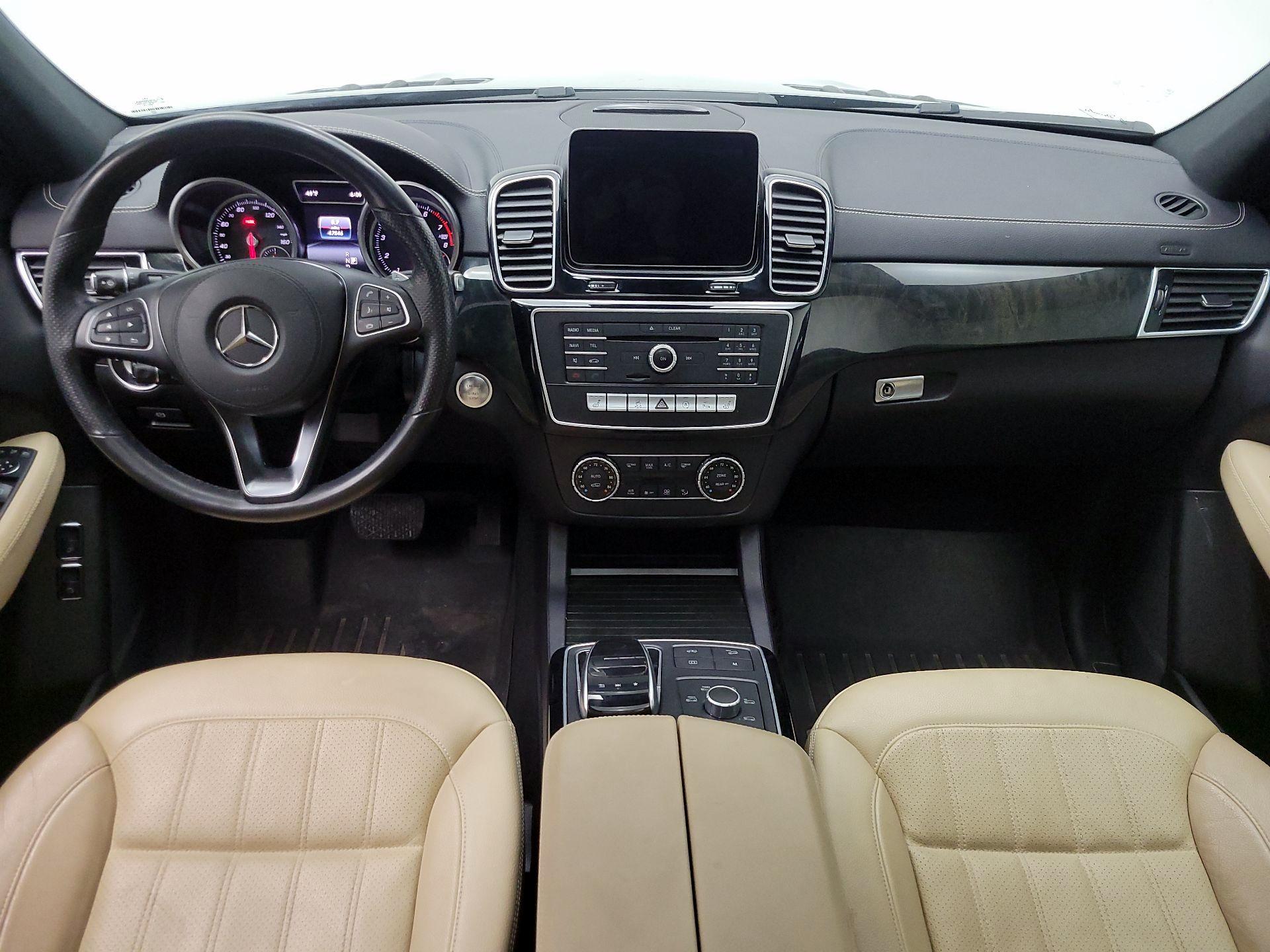 Thumbnail: 2017 Mercedes-Benz GLS - 9