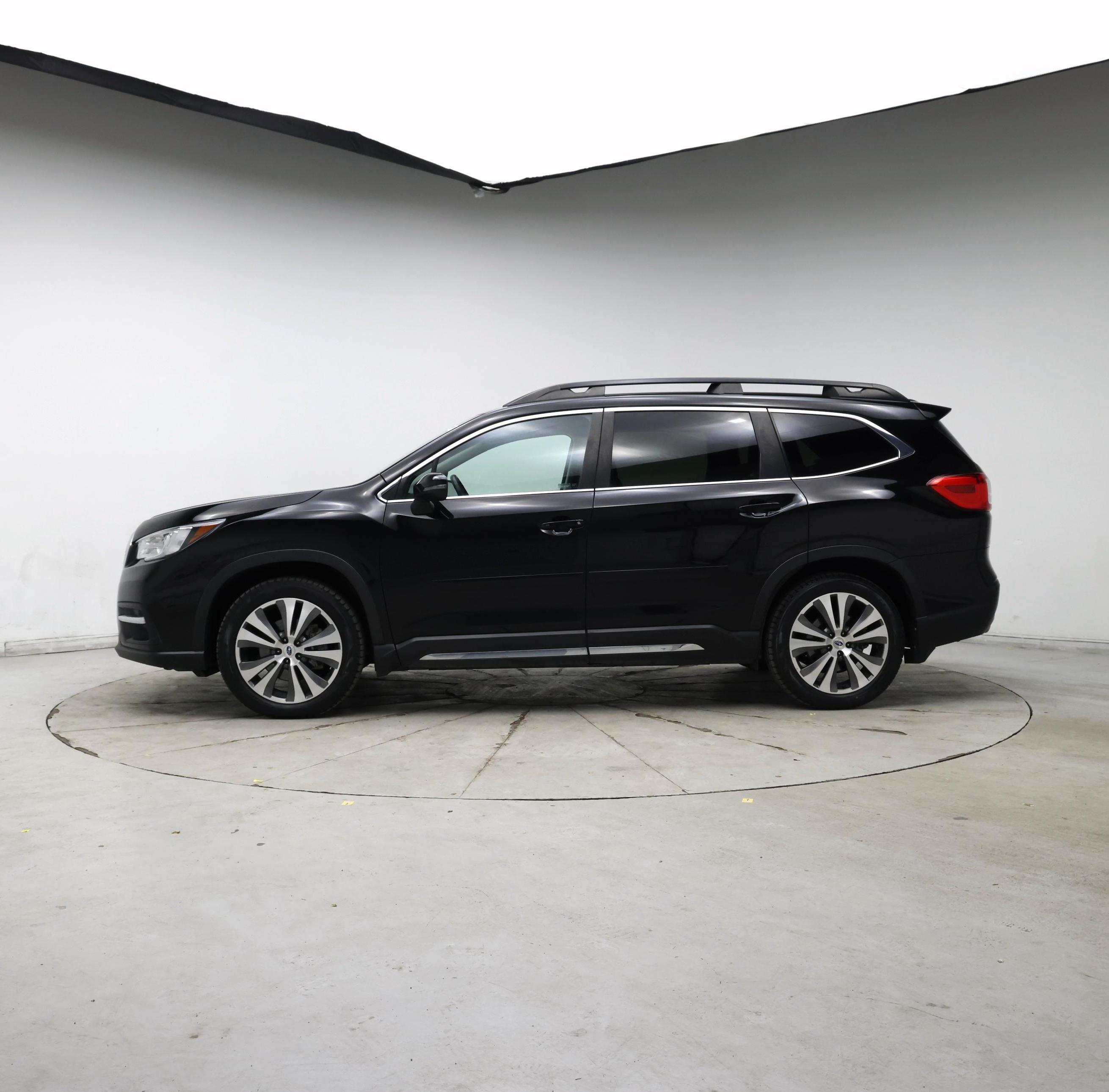 Thumbnail: 2022 Subaru Ascent - 3