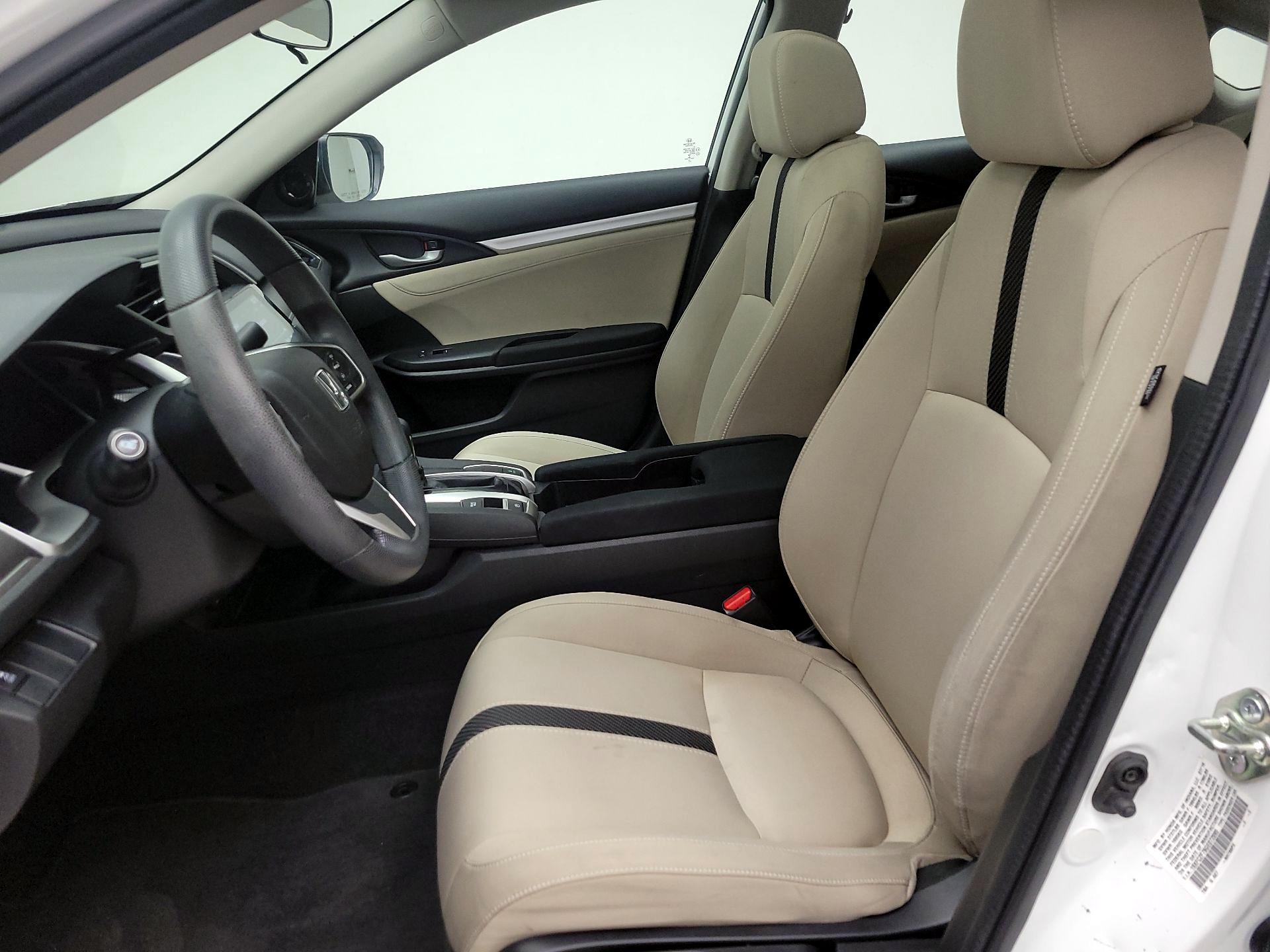 Thumbnail: 2016 Honda Civic - 11