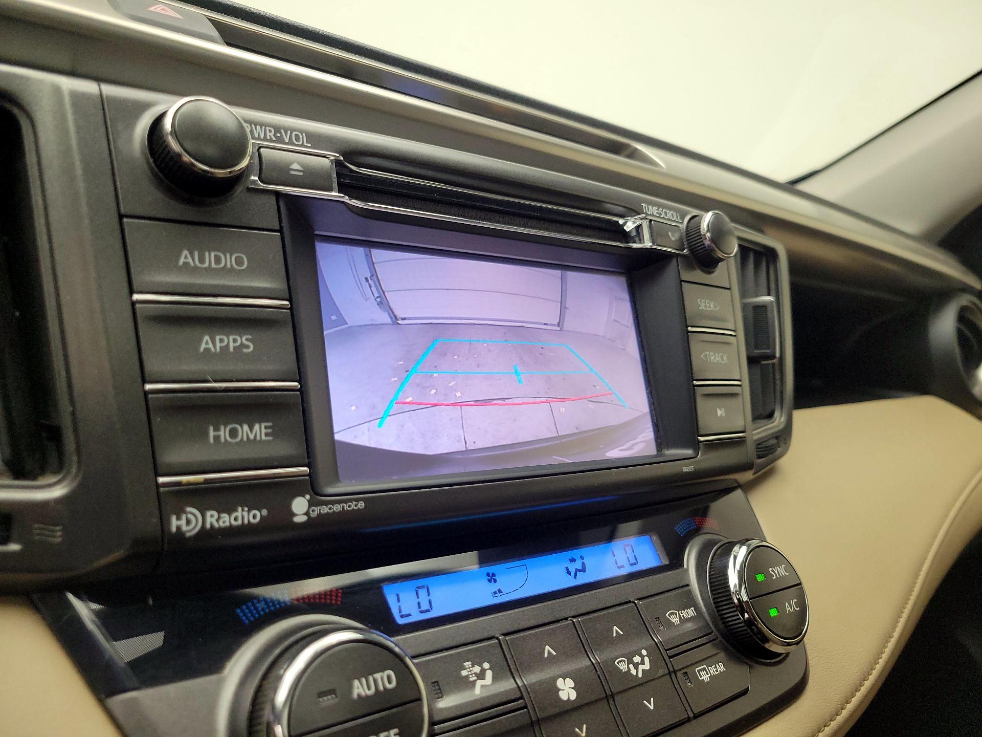 Thumbnail: 2015 Toyota RAV4 - 14