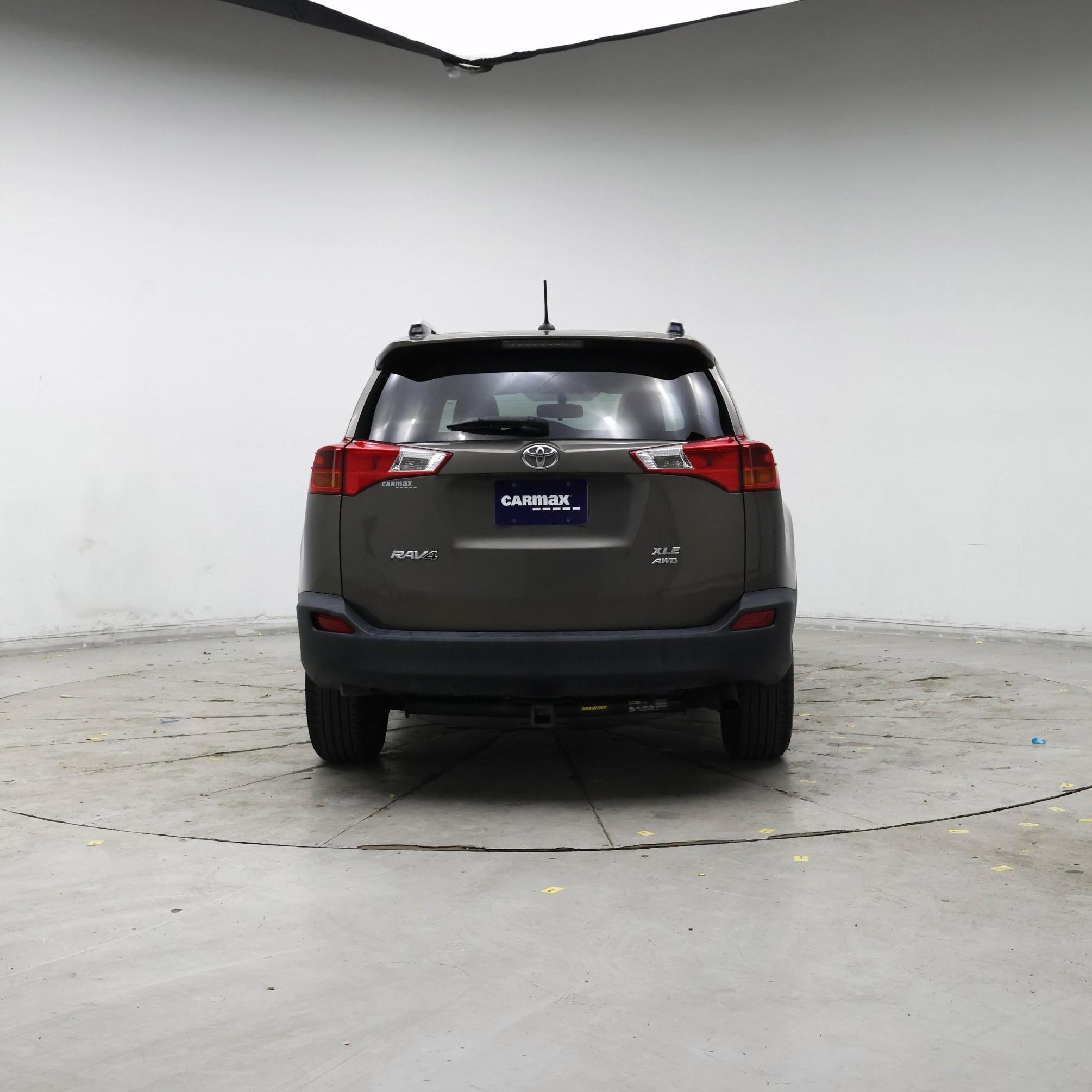 Thumbnail: 2015 Toyota RAV4 - 6