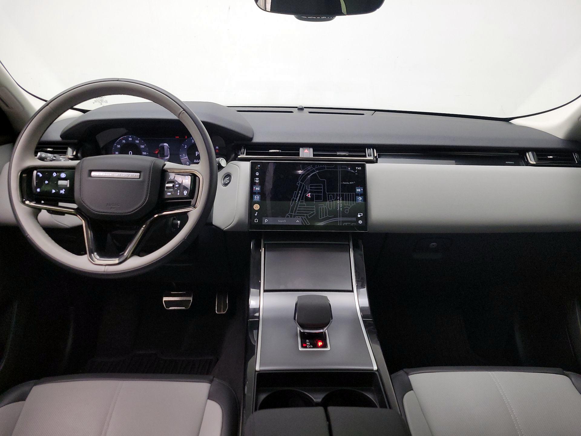 Thumbnail: 2025 Land Rover Range Rover Velar - 9