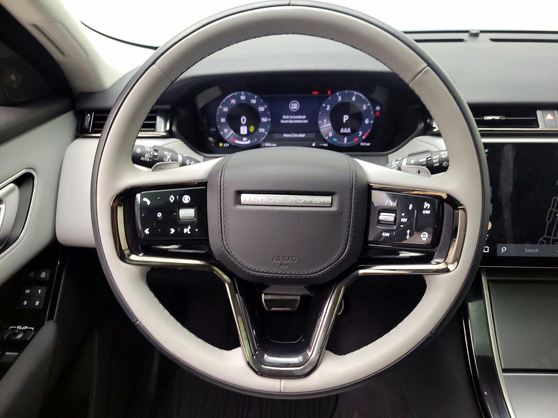 Thumbnail: 2025 Land Rover Range Rover Velar - 10