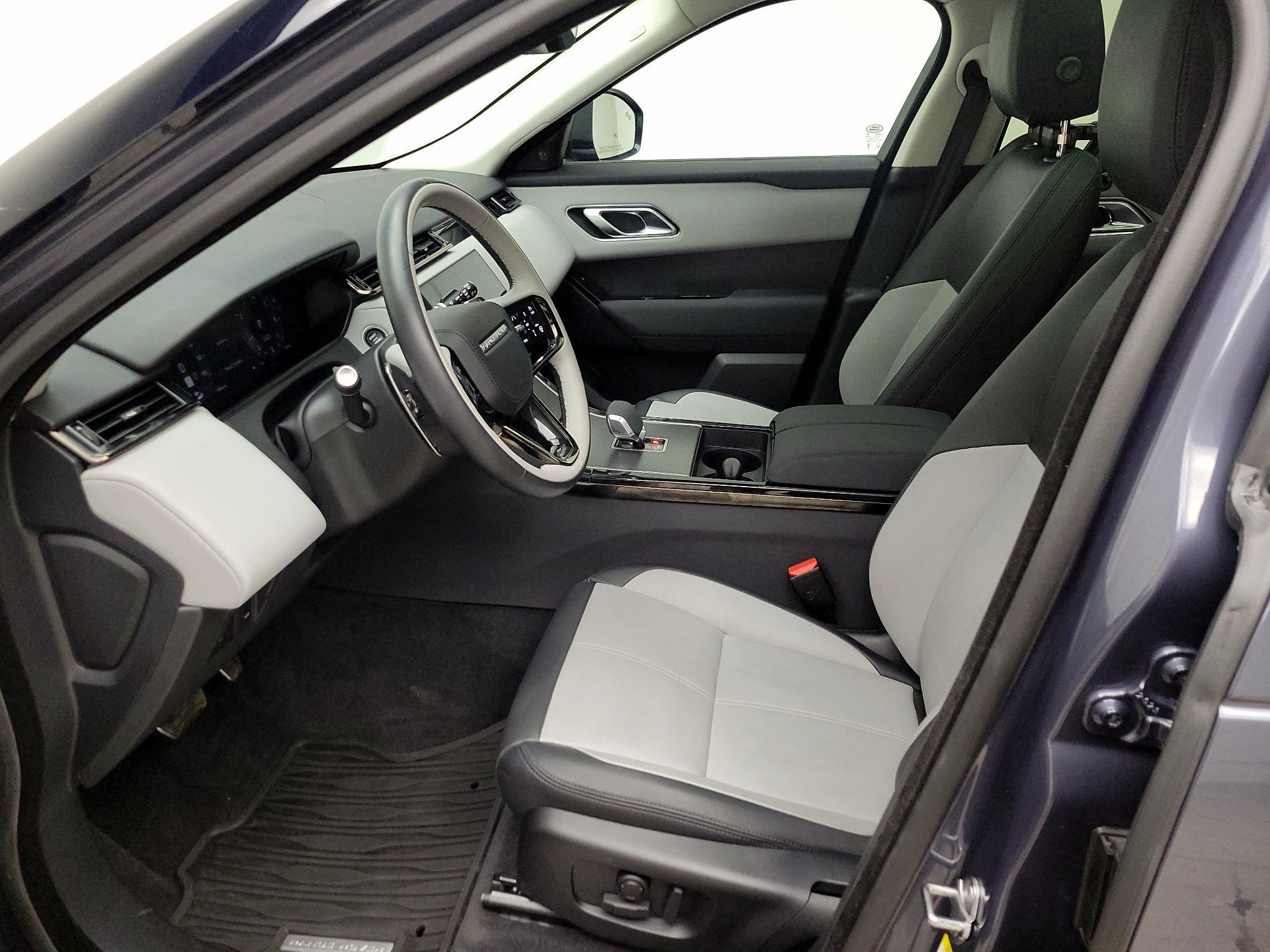 Thumbnail: 2025 Land Rover Range Rover Velar - 11