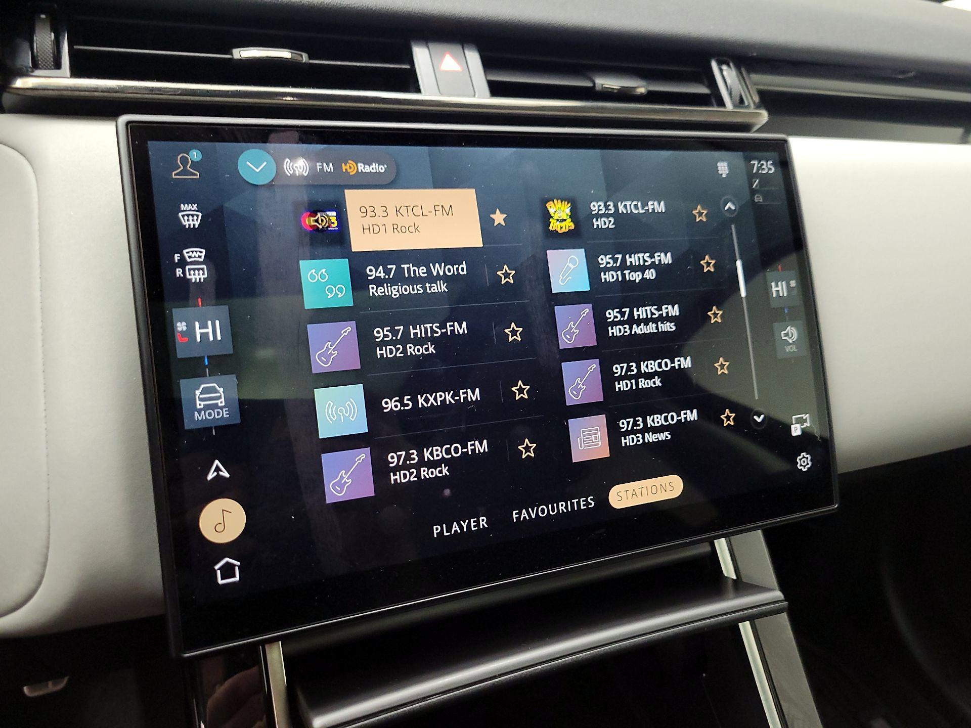 Thumbnail: 2025 Land Rover Range Rover Velar - 16