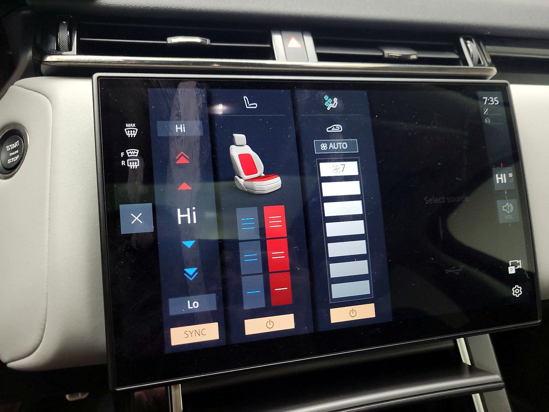 Thumbnail: 2025 Land Rover Range Rover Velar - 17