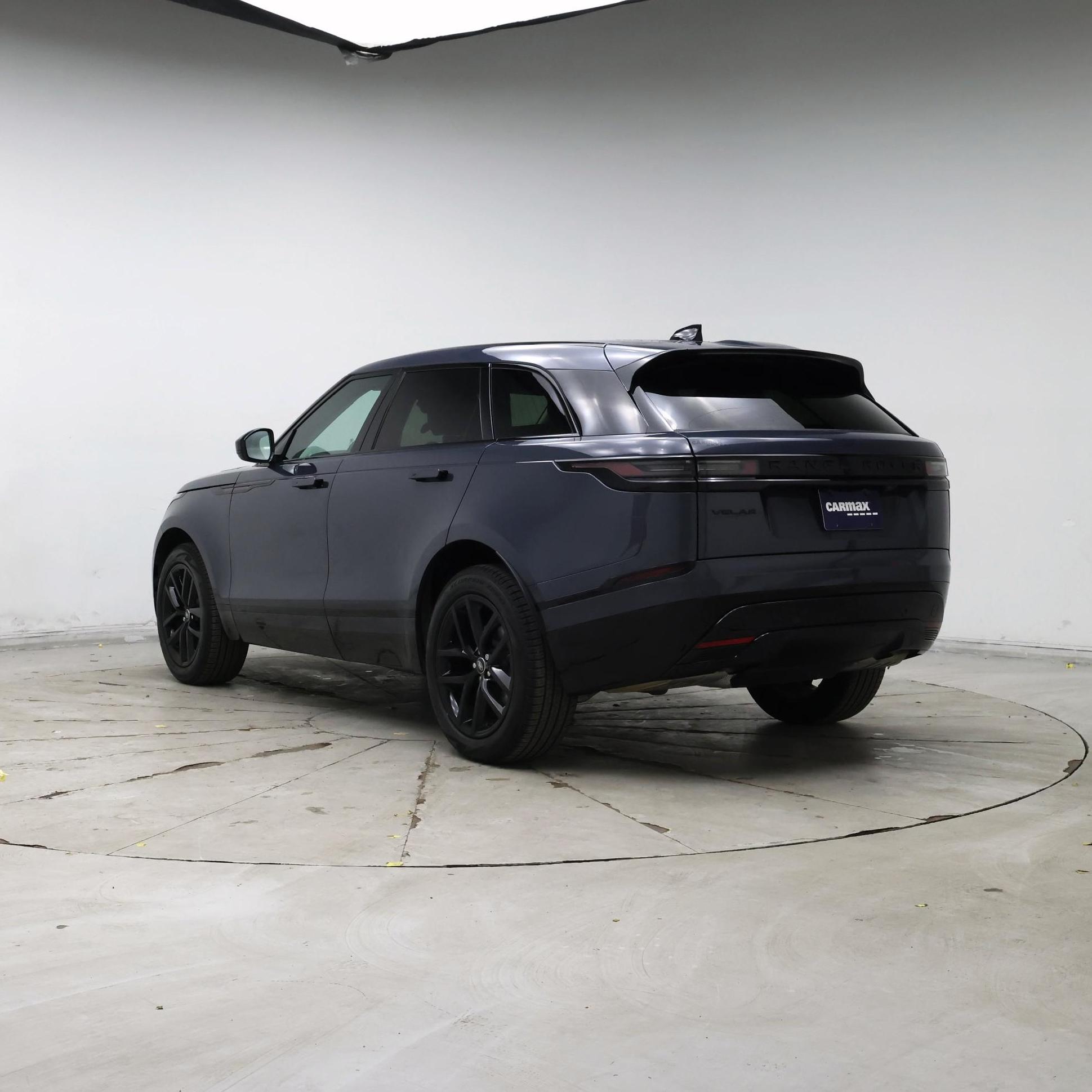 Thumbnail: 2025 Land Rover Range Rover Velar - 2