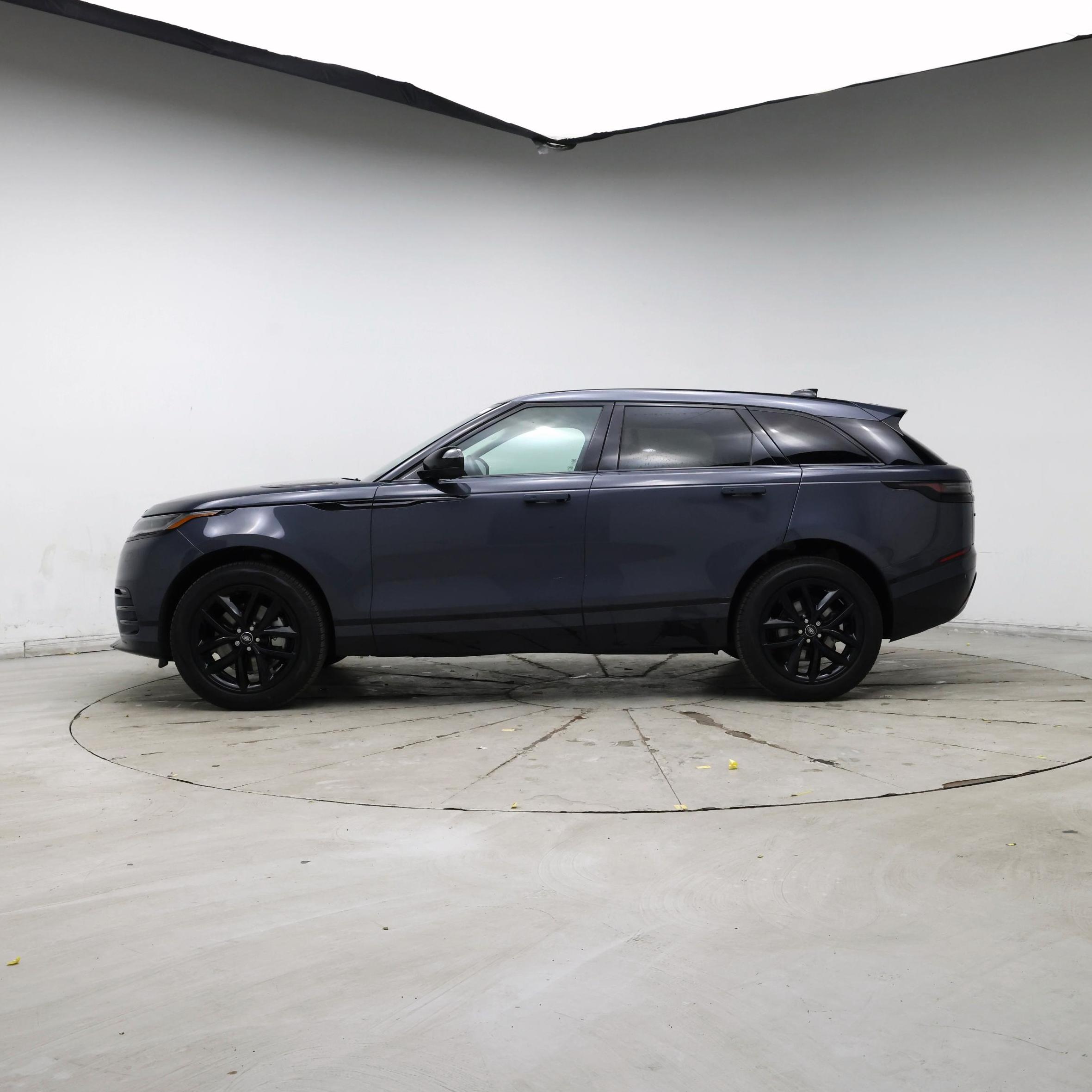 Thumbnail: 2025 Land Rover Range Rover Velar - 3