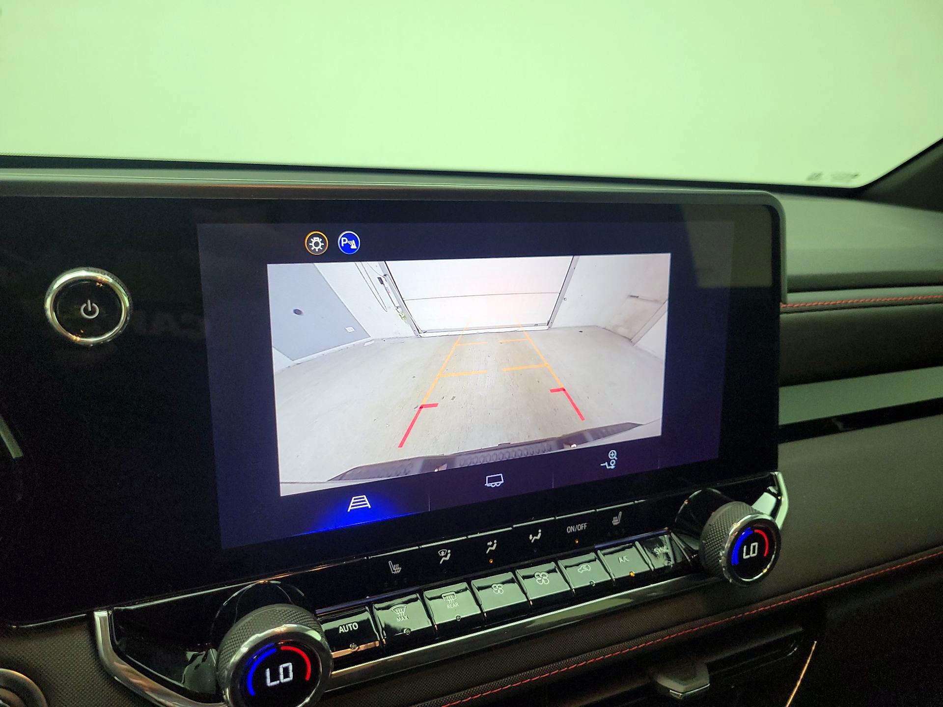 Thumbnail: 2025 Chevrolet Colorado - 15