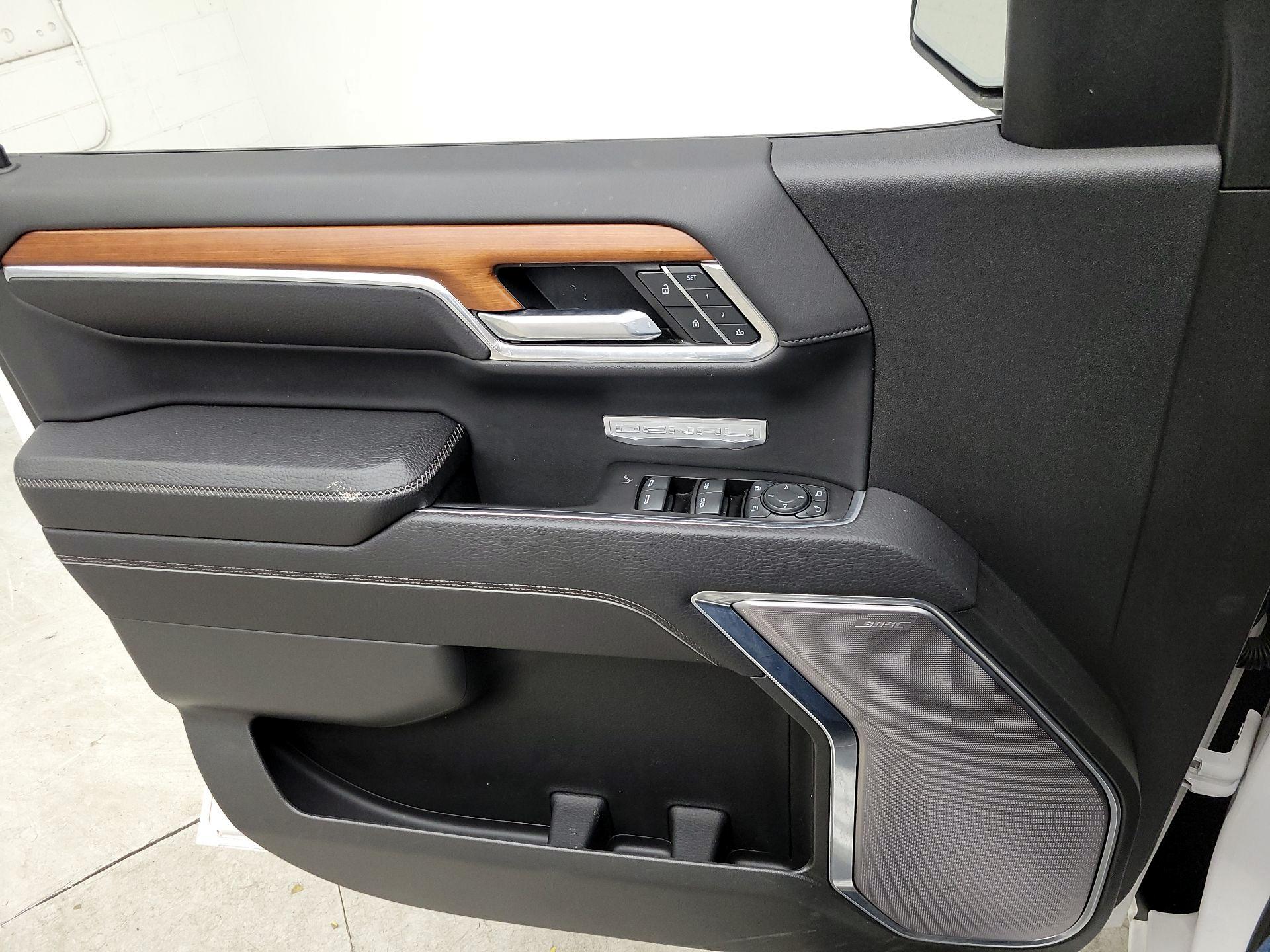 Thumbnail: 2022 GMC Sierra 1500 - 12