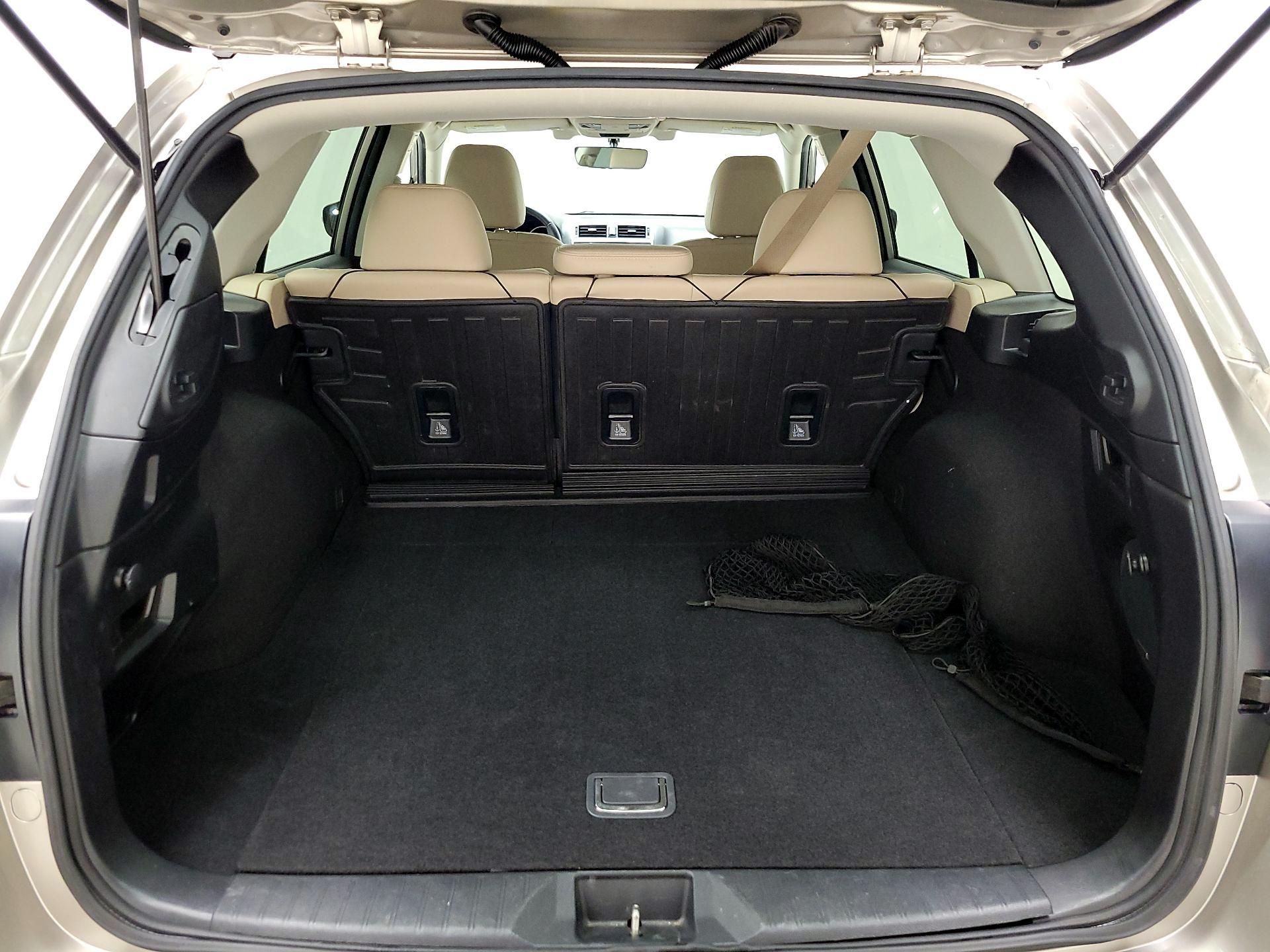 Thumbnail: 2019 Subaru Outback - 20