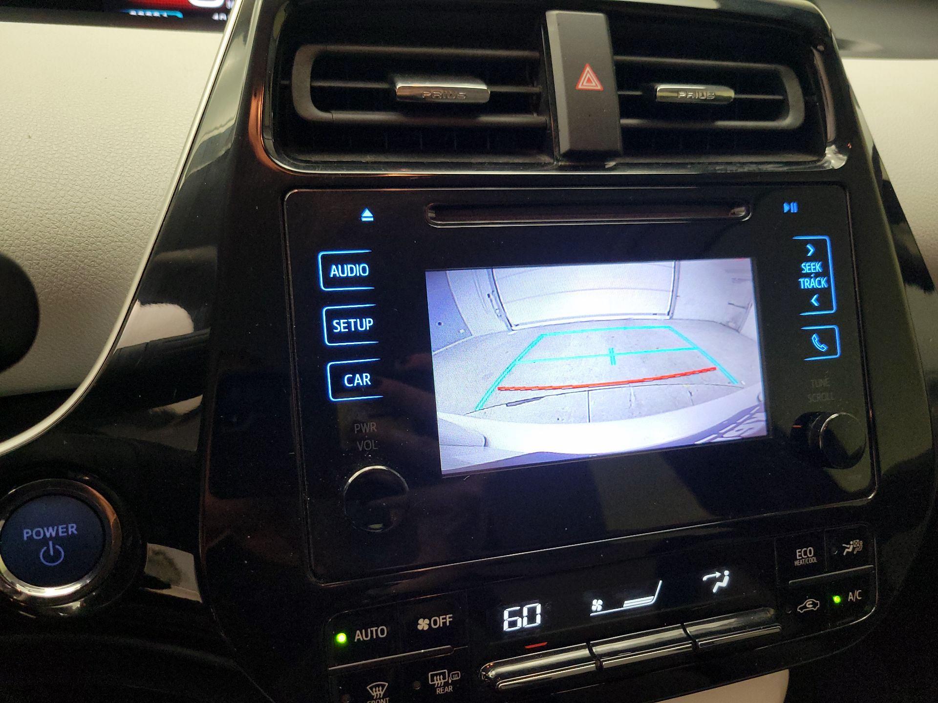 Thumbnail: 2016 Toyota Prius - 14