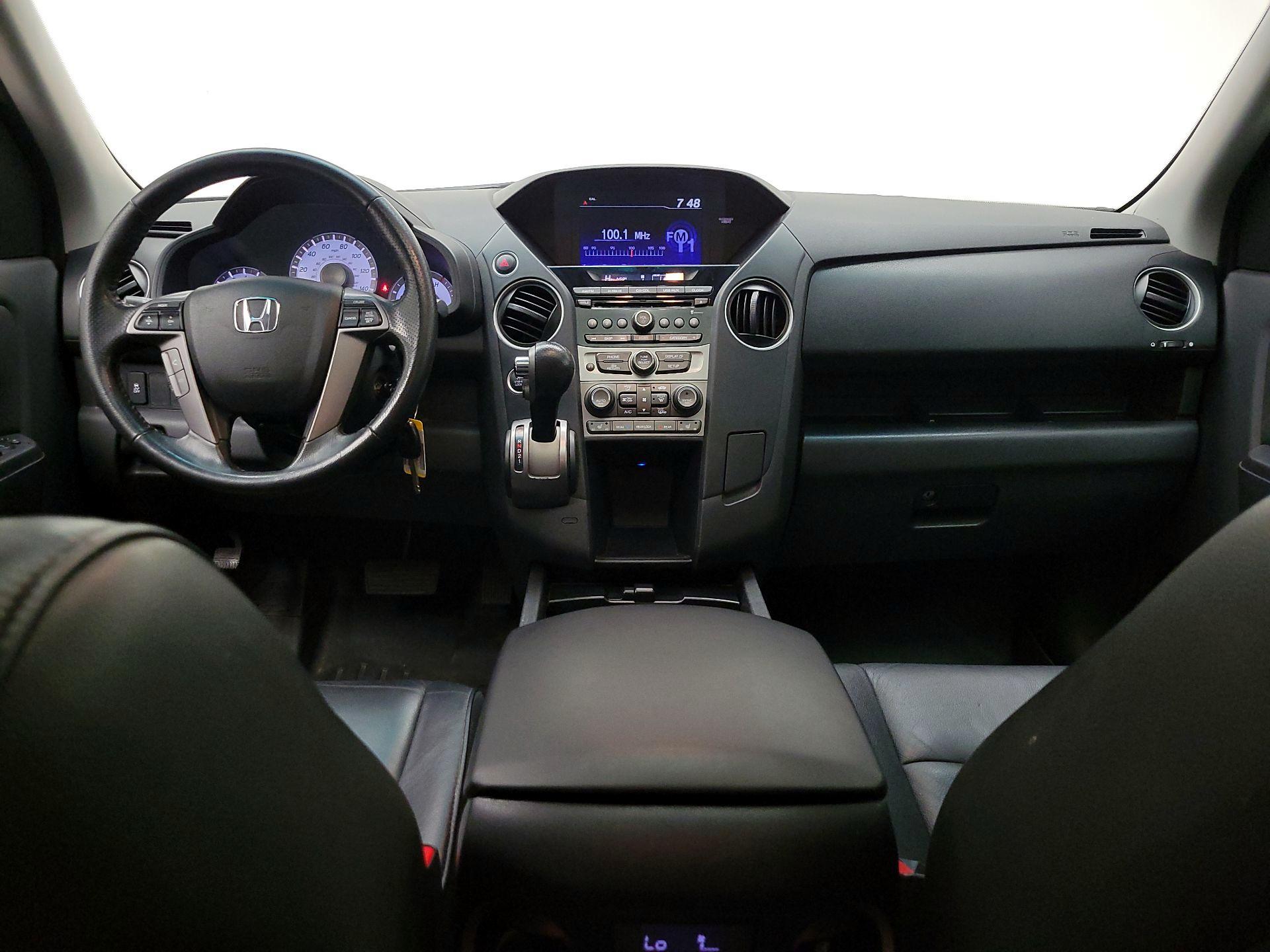 Thumbnail: 2015 Honda Pilot - 9