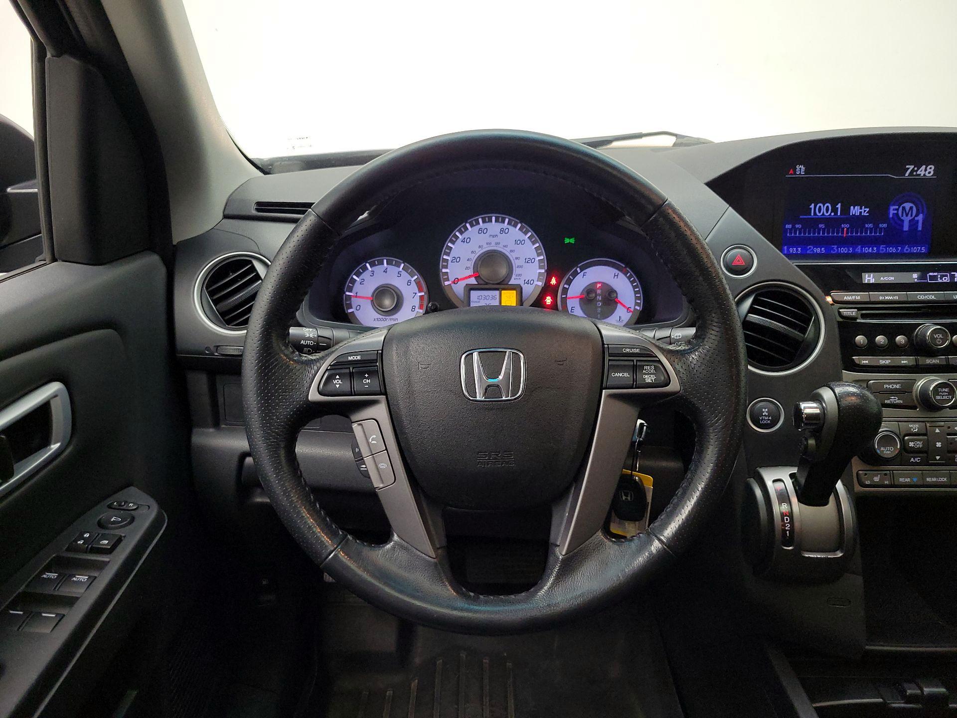 Thumbnail: 2015 Honda Pilot - 10