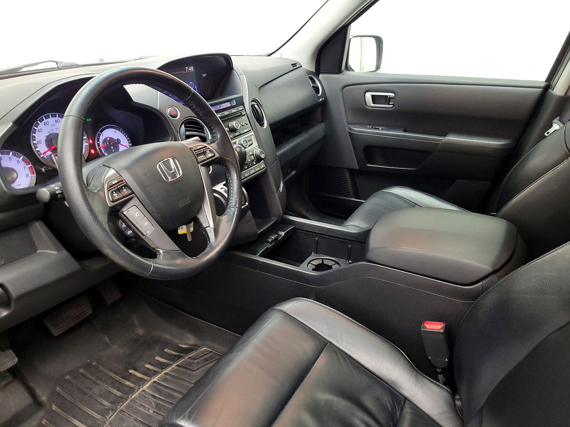 Thumbnail: 2015 Honda Pilot - 11