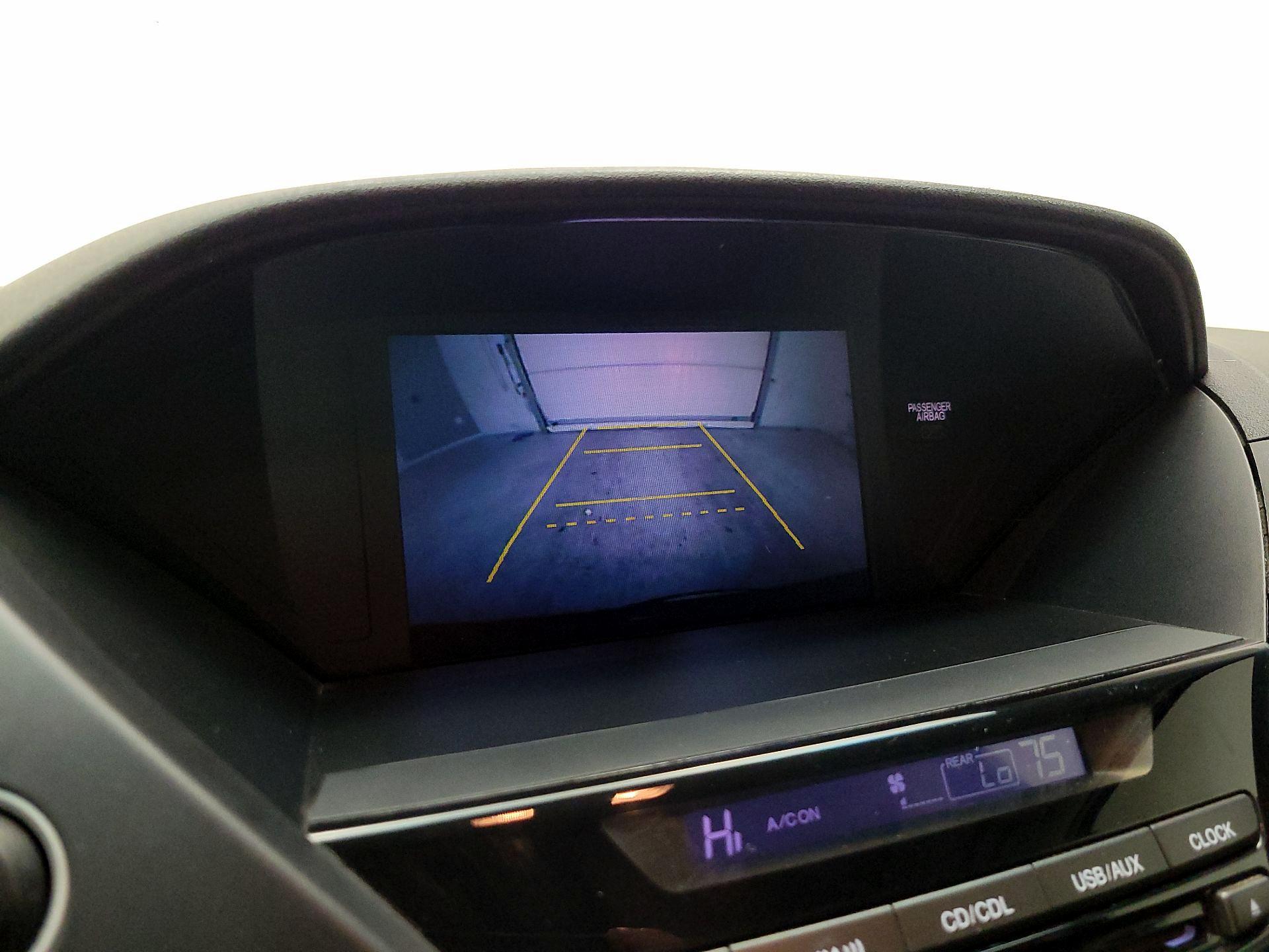 Thumbnail: 2015 Honda Pilot - 14