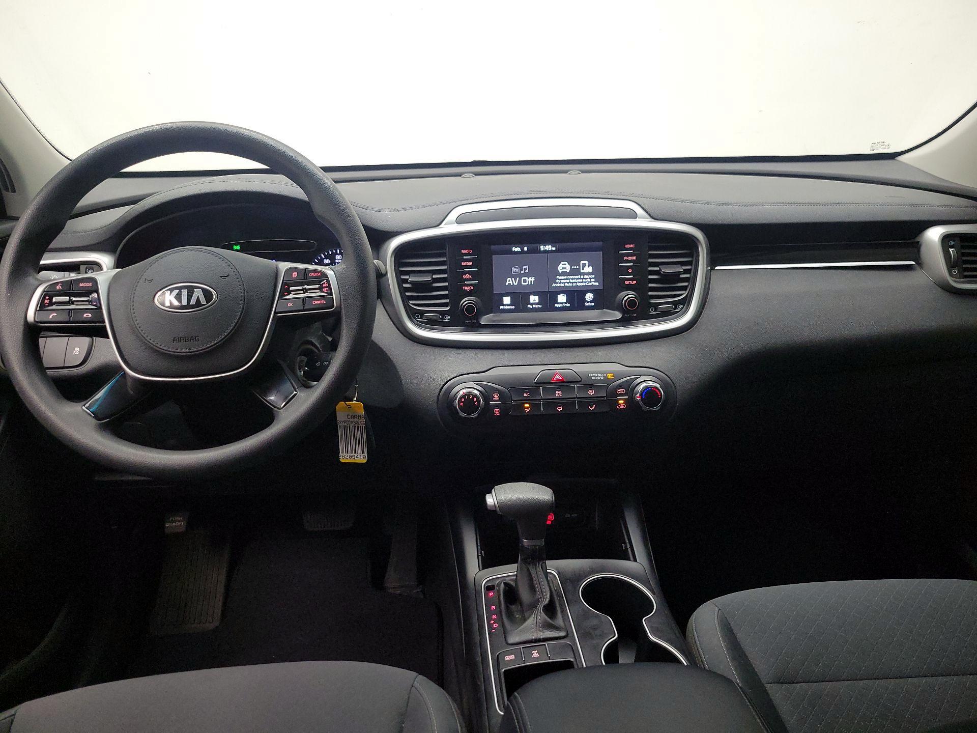 Thumbnail: 2020 Kia Sorento - 9