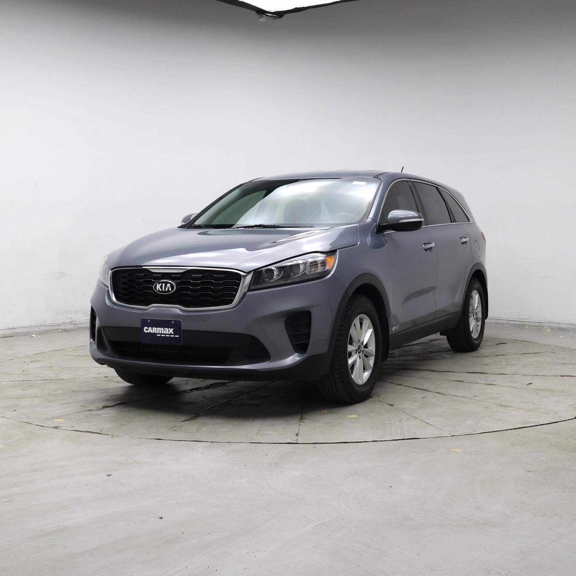 Thumbnail: 2020 Kia Sorento - 4